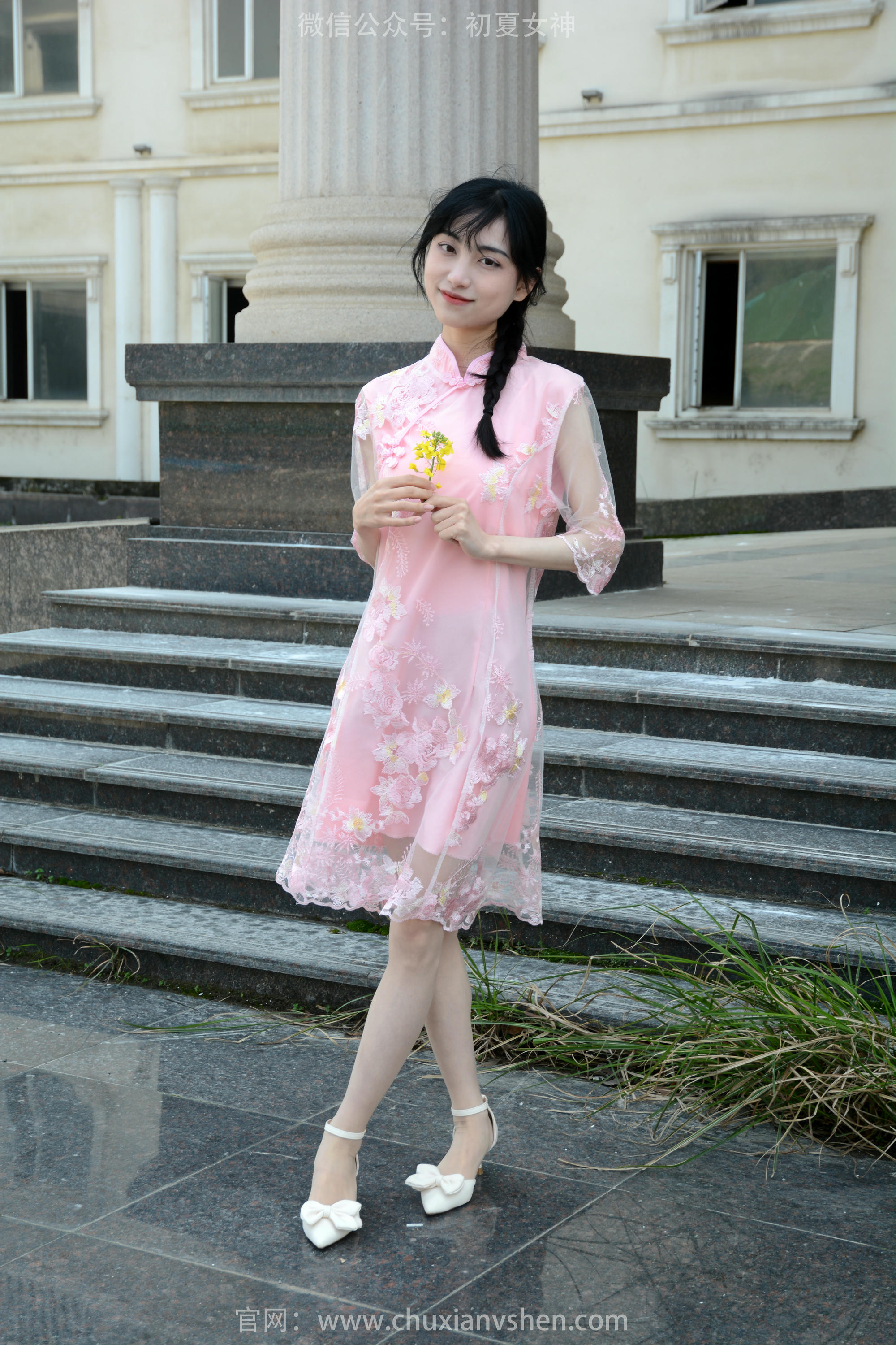 初夏女神 NO.163 柒柒 旗袍废墟 [140P1V-4.53GB]_第2集