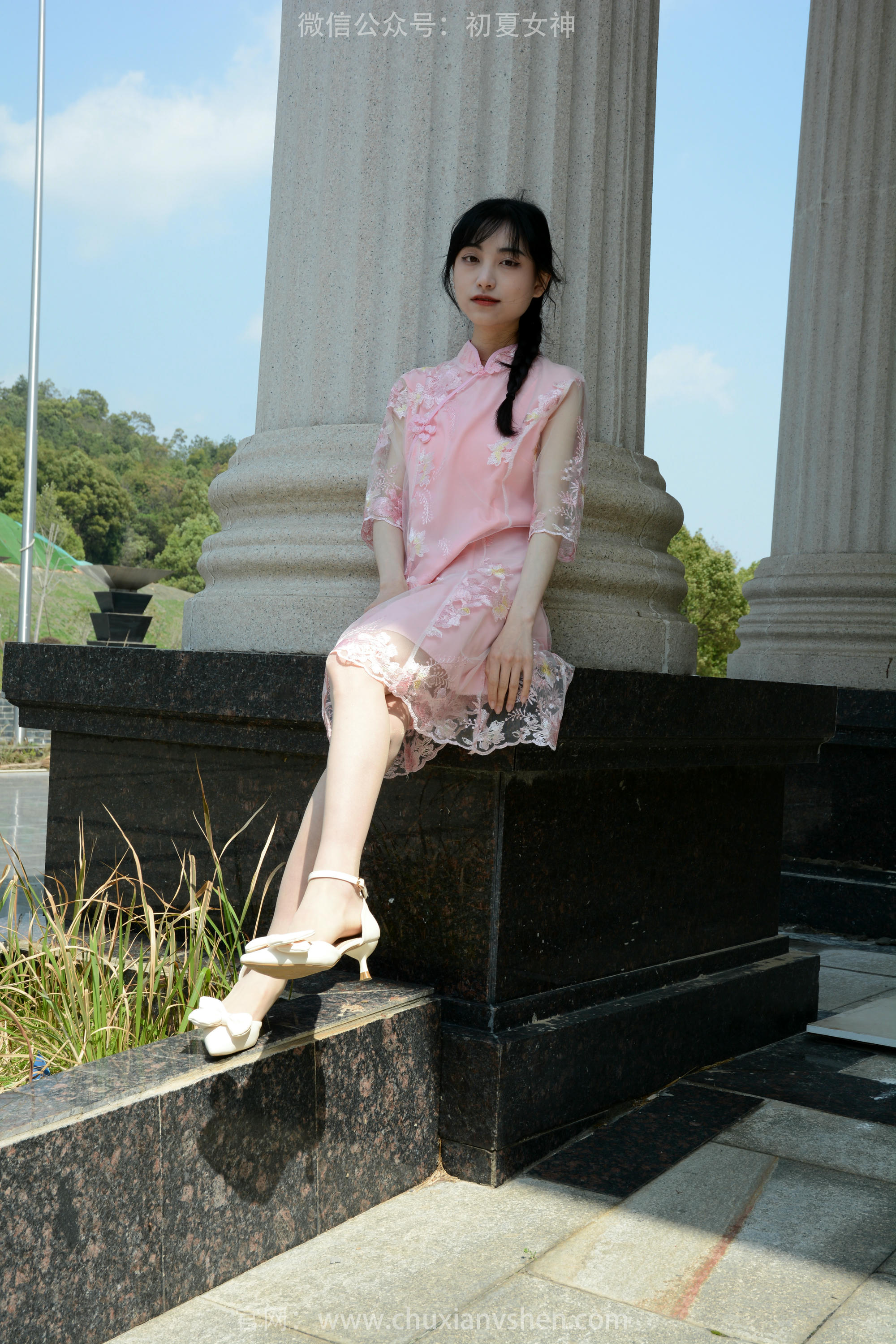 初夏女神 NO.163 柒柒 旗袍废墟 [140P1V-4.53GB]_第5集