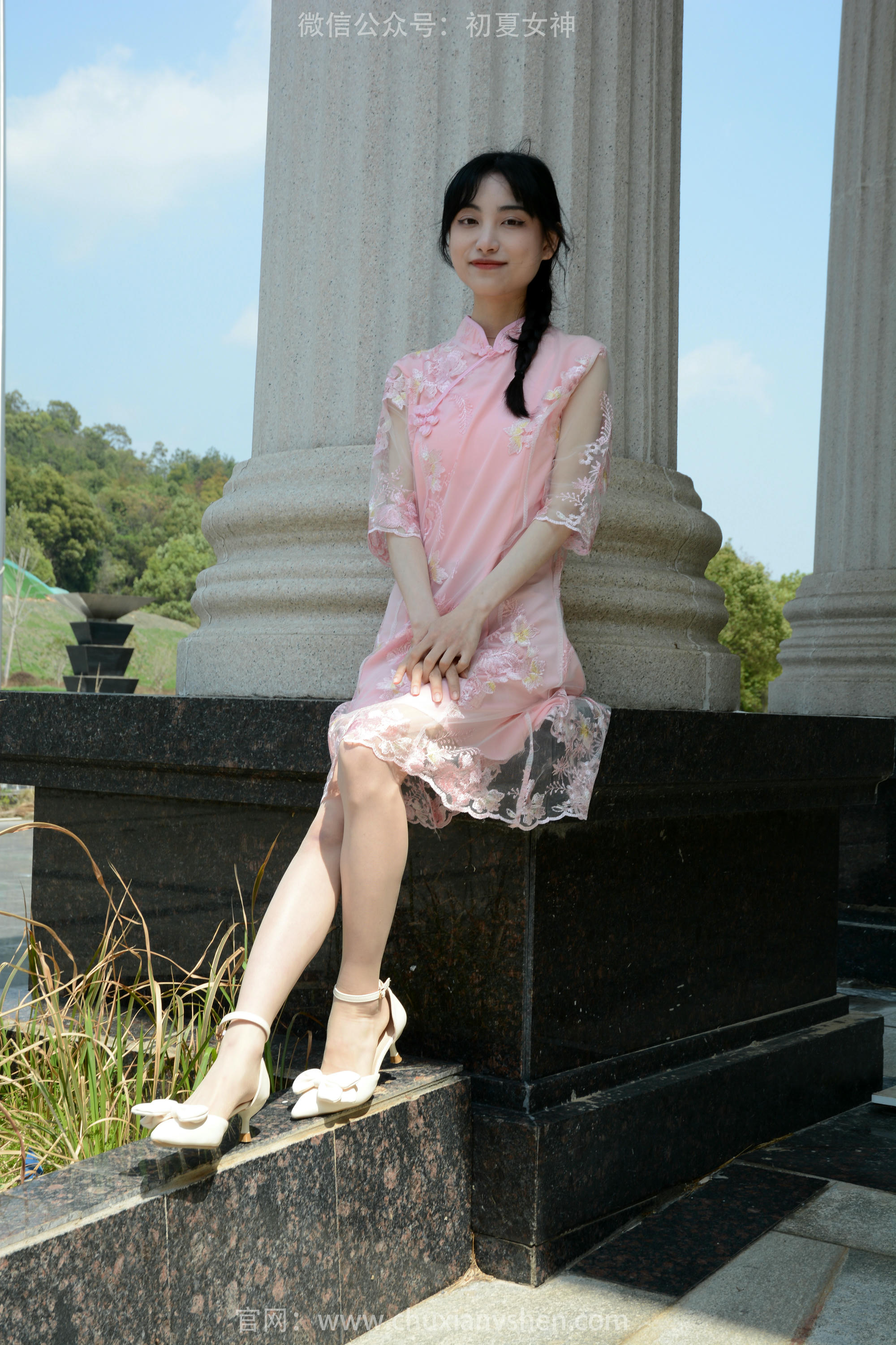 初夏女神 NO.163 柒柒 旗袍废墟 [140P1V-4.53GB]_第5集