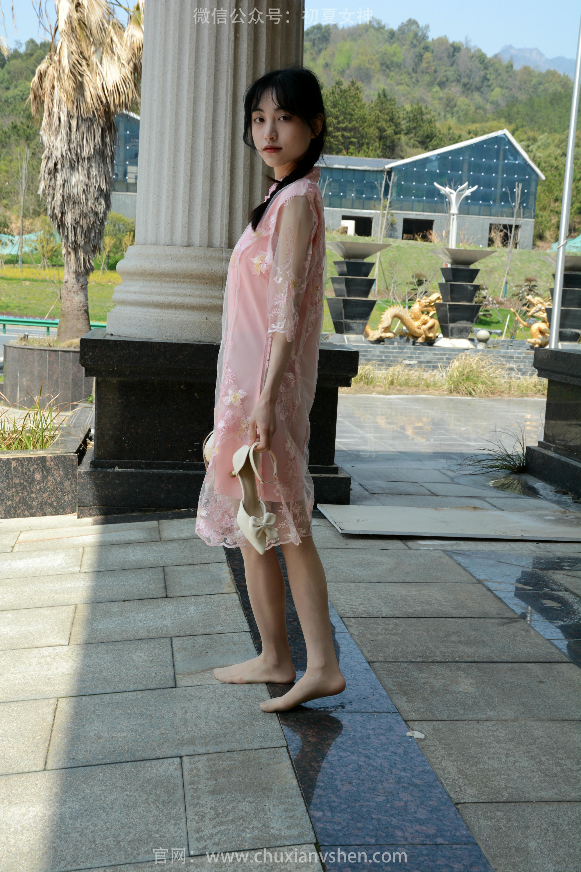 初夏女神 NO.163 柒柒 旗袍废墟 [140P1V-4.53GB]_第5集