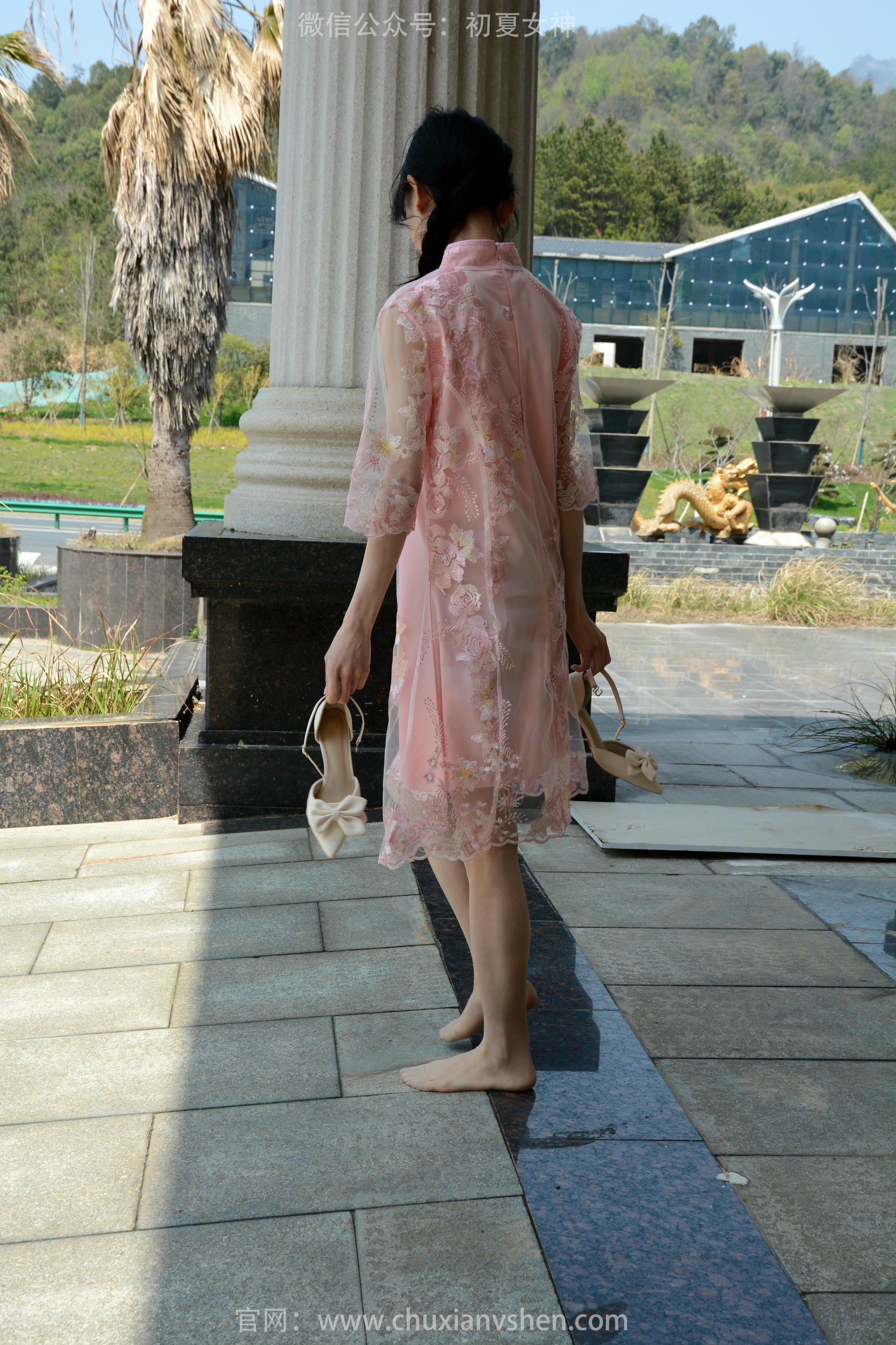 初夏女神 NO.163 柒柒 旗袍废墟 [140P1V-4.53GB]_第5集