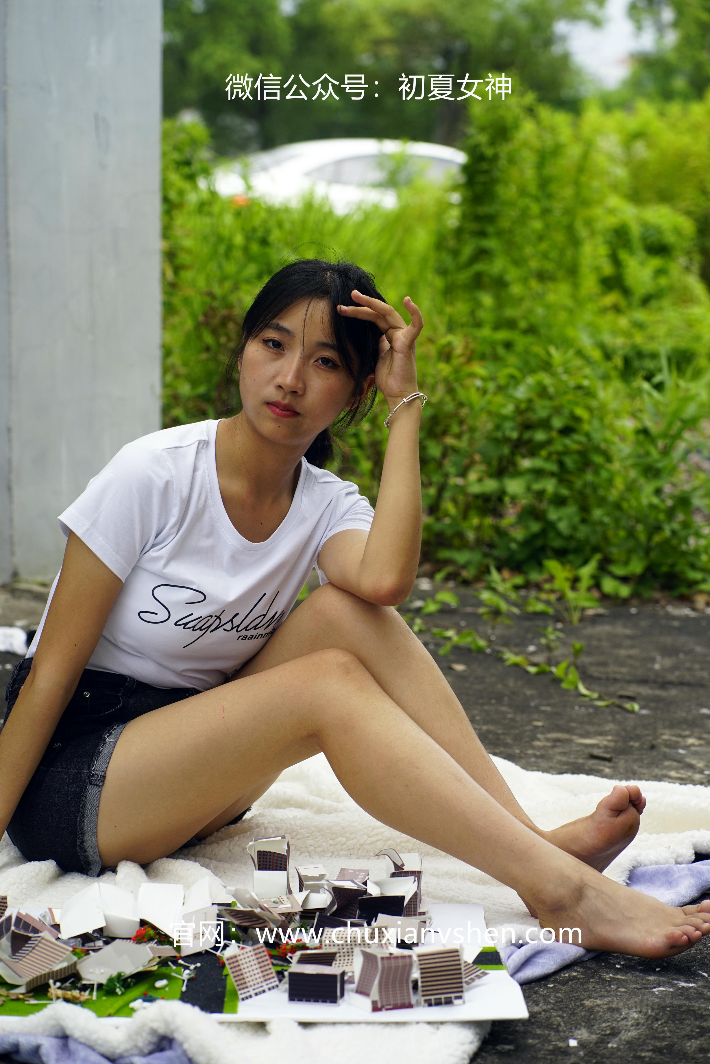 初夏女神 NO.036 点点 误入小人国[110P+1V／4.11GB]_第3集