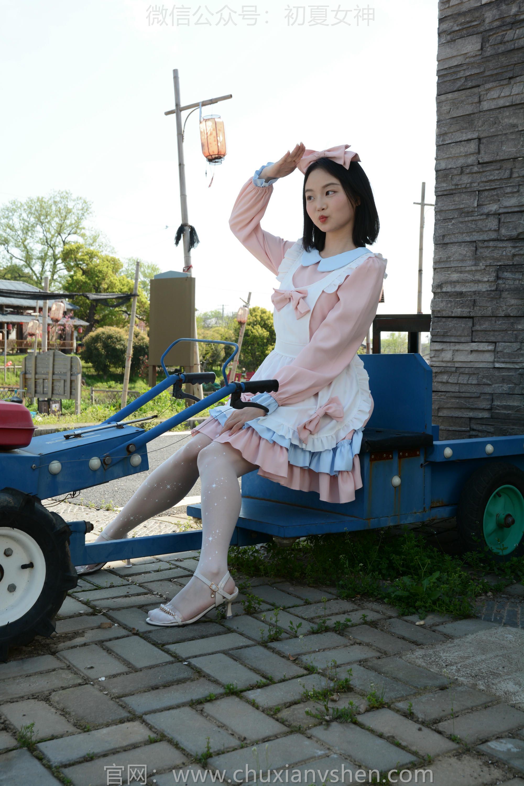 初夏女神 NO.169 双双 简约洛丽塔 [160P1V-5.44GB]_第6集