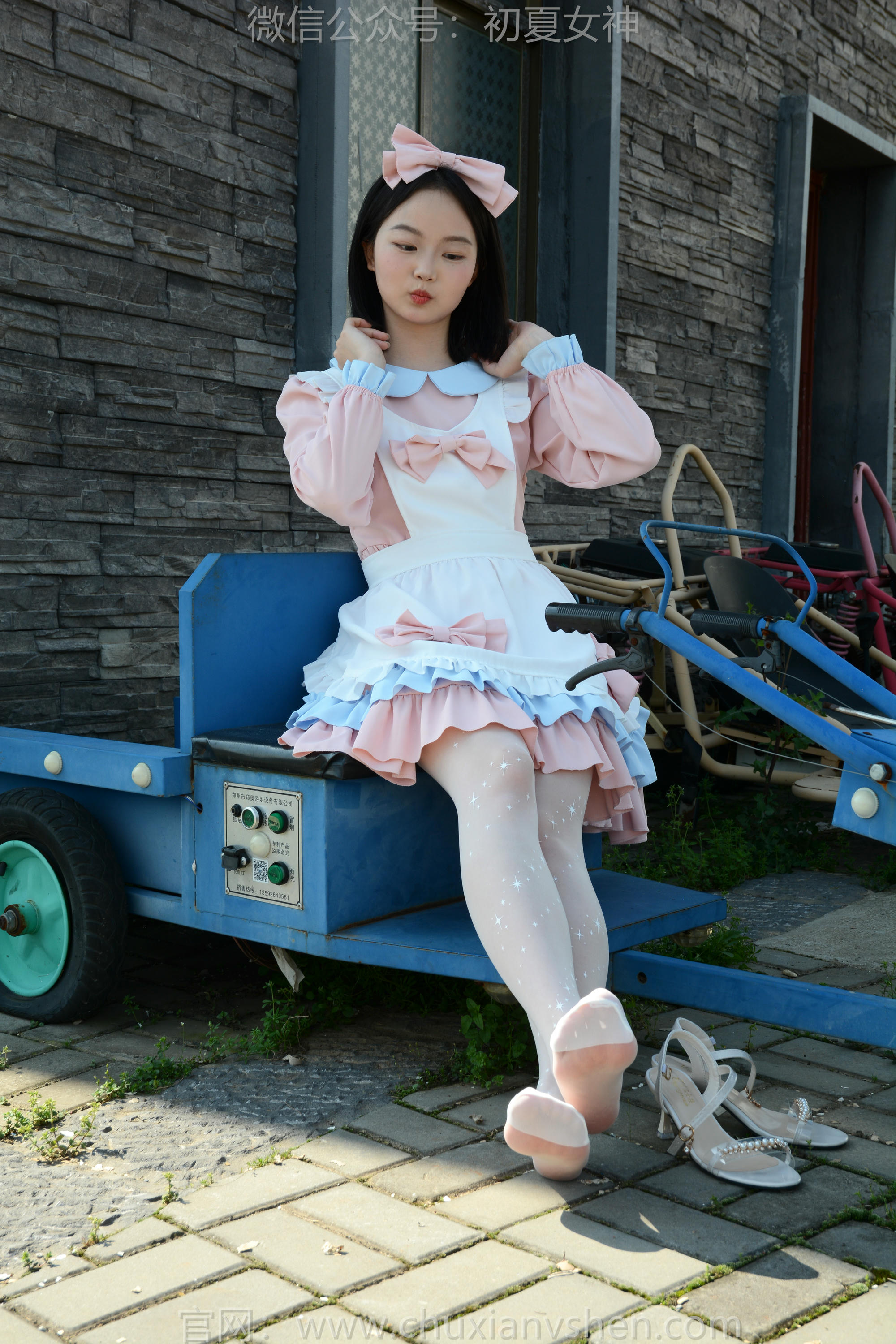 初夏女神 NO.169 双双 简约洛丽塔 [160P1V-5.44GB]_第7集