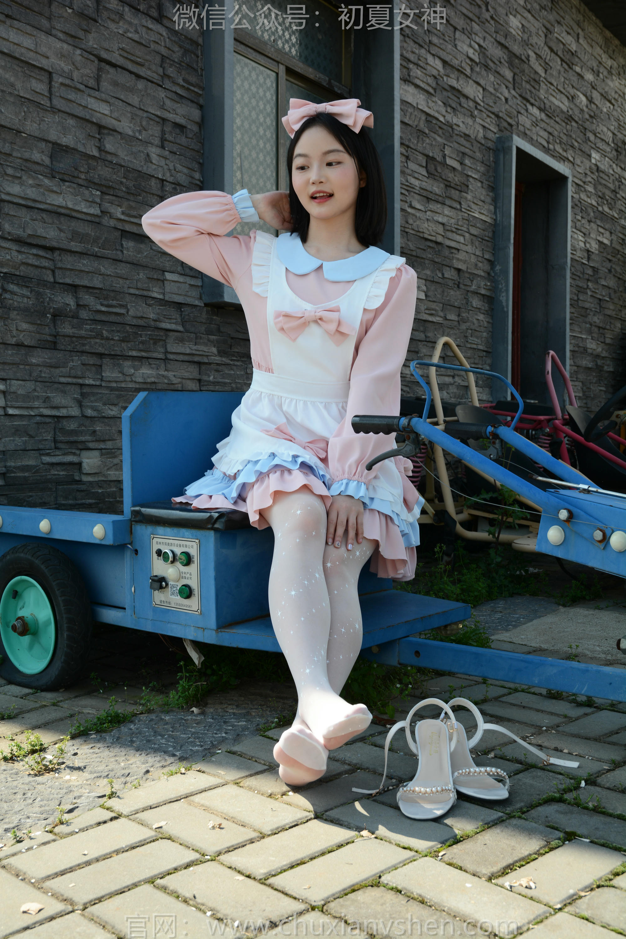 初夏女神 NO.169 双双 简约洛丽塔 [160P1V-5.44GB]_第7集