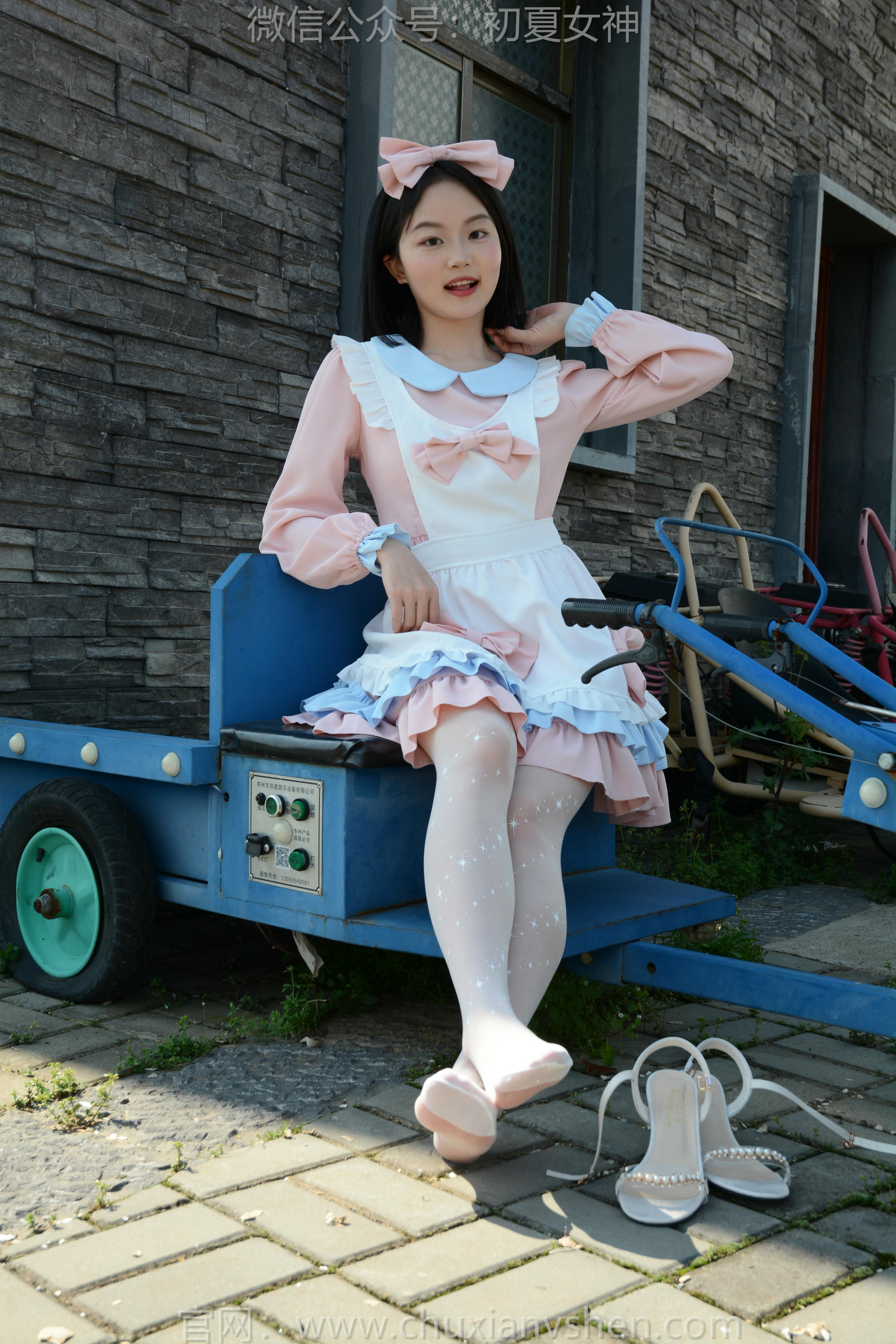 初夏女神 NO.169 双双 简约洛丽塔 [160P1V-5.44GB]_第8集