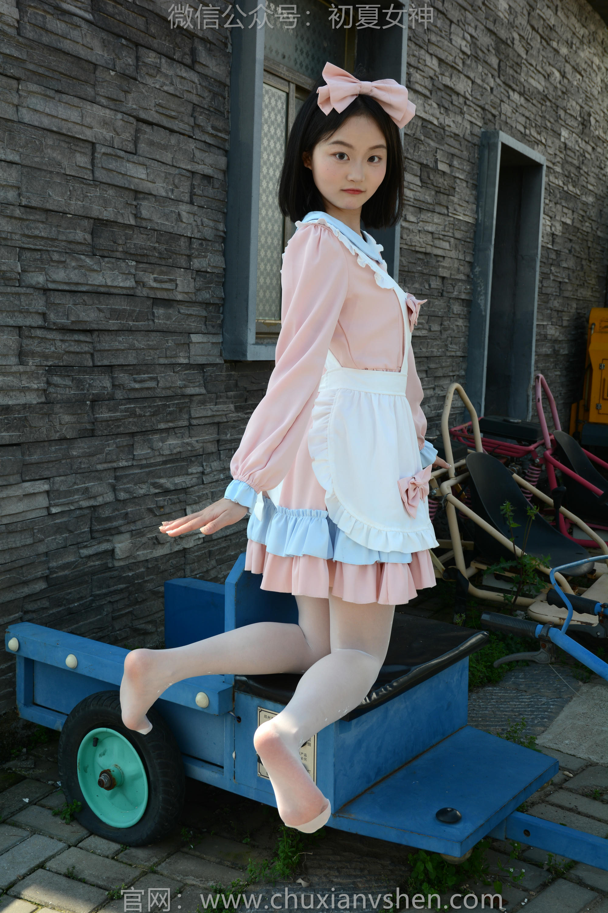 初夏女神 NO.169 双双 简约洛丽塔 [160P1V-5.44GB]_第8集