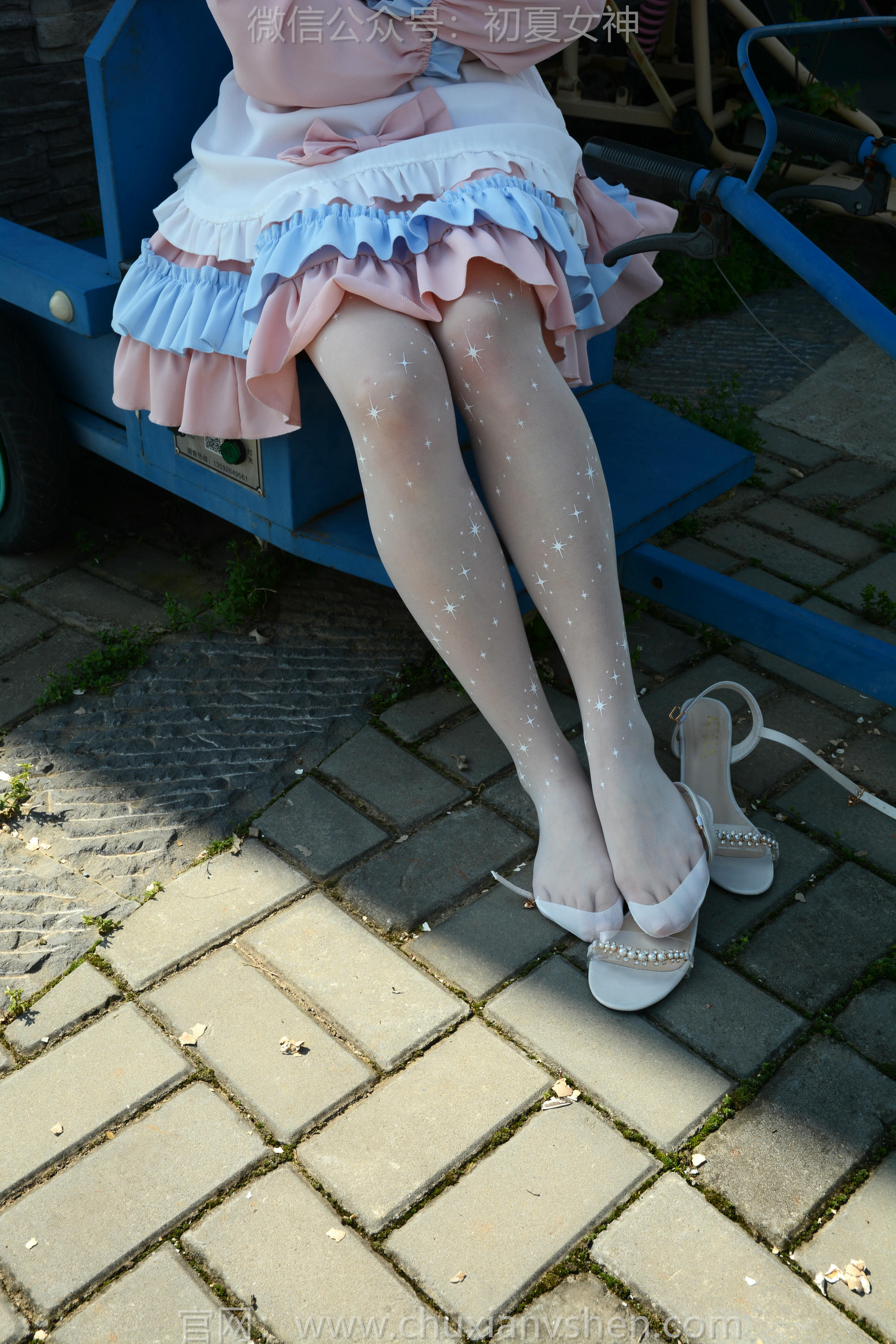 初夏女神 NO.169 双双 简约洛丽塔 [160P1V-5.44GB]_第8集