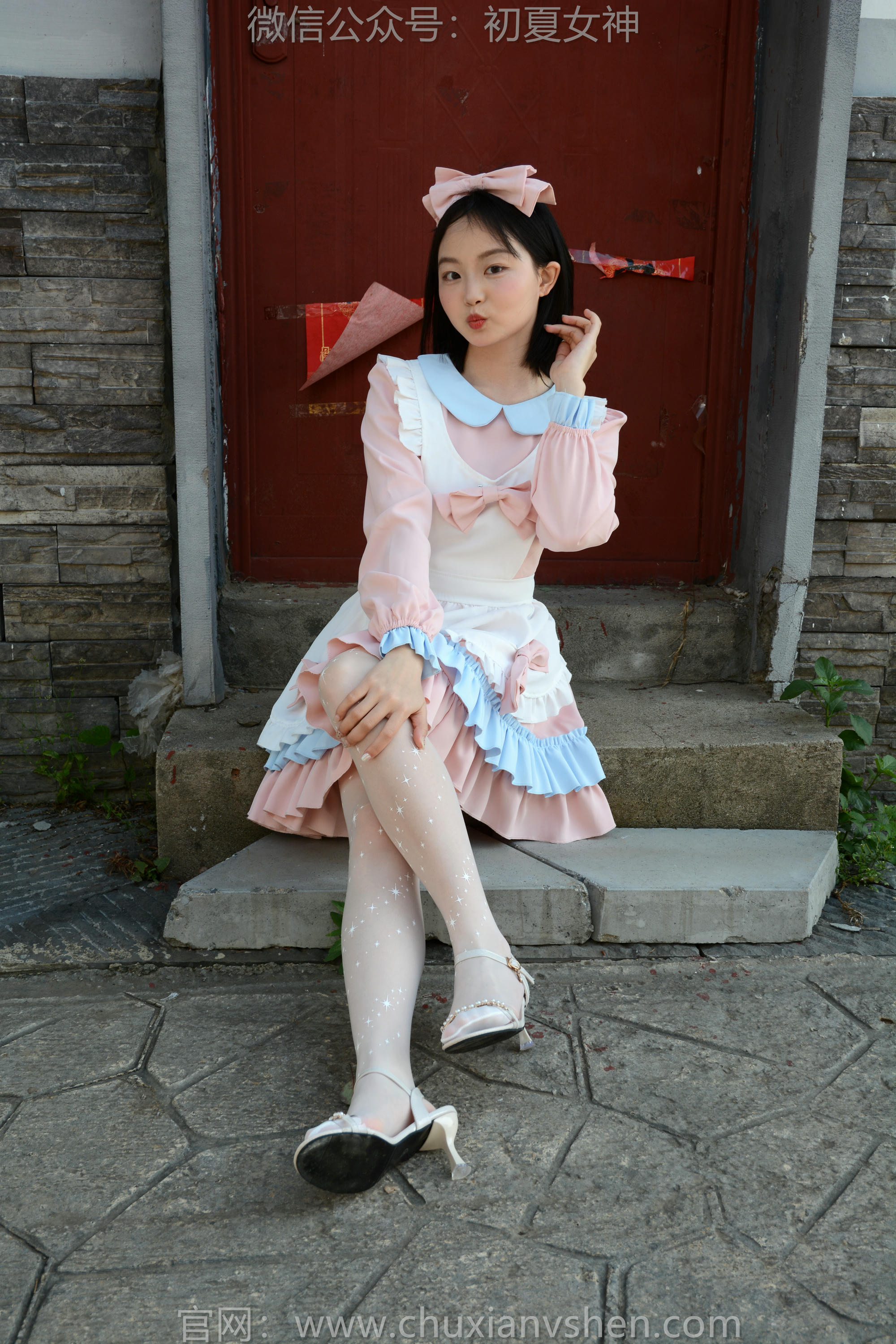 初夏女神 NO.169 双双 简约洛丽塔 [160P1V-5.44GB]_第1集