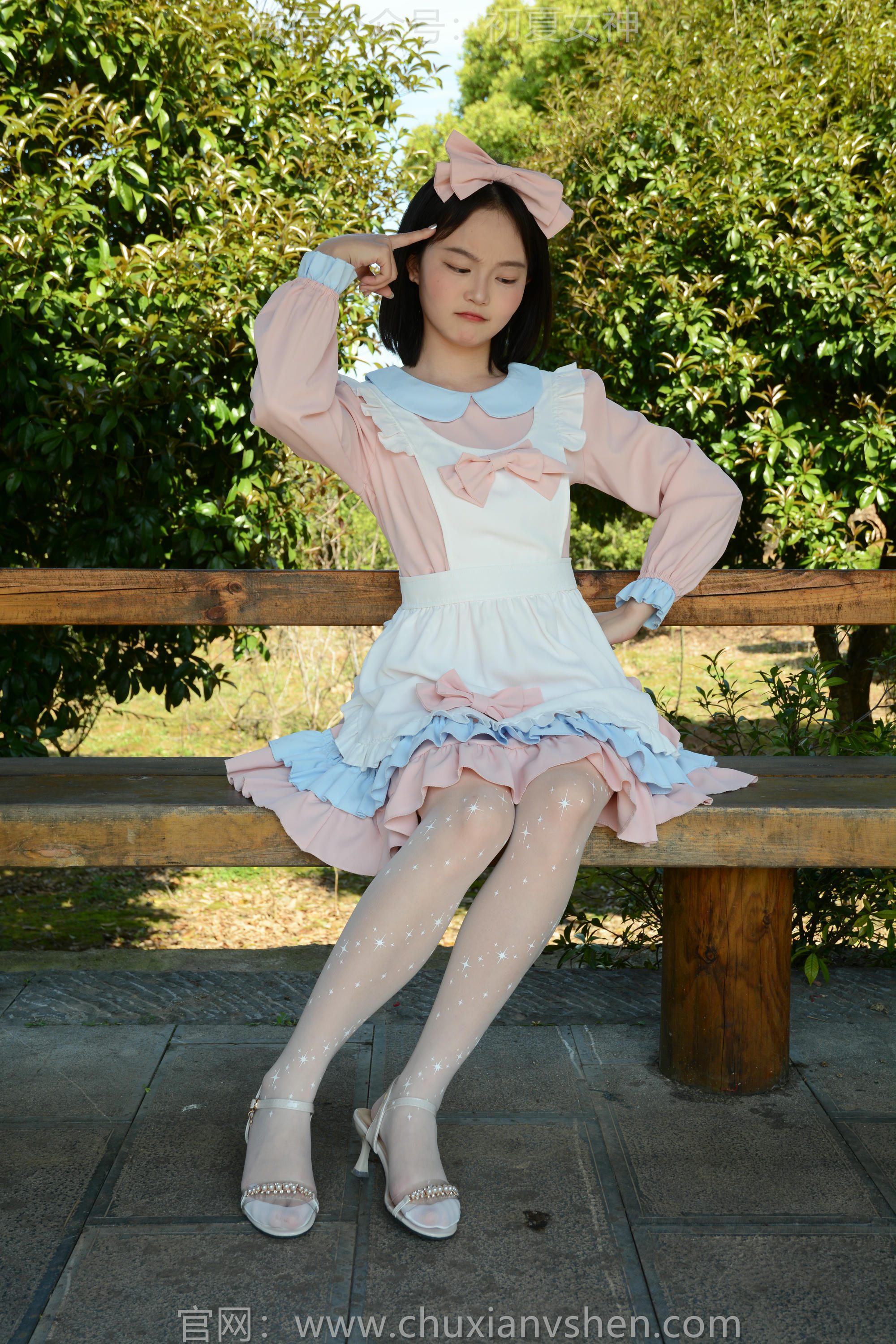 初夏女神 NO.169 双双 简约洛丽塔 [160P1V-5.44GB]_第4集