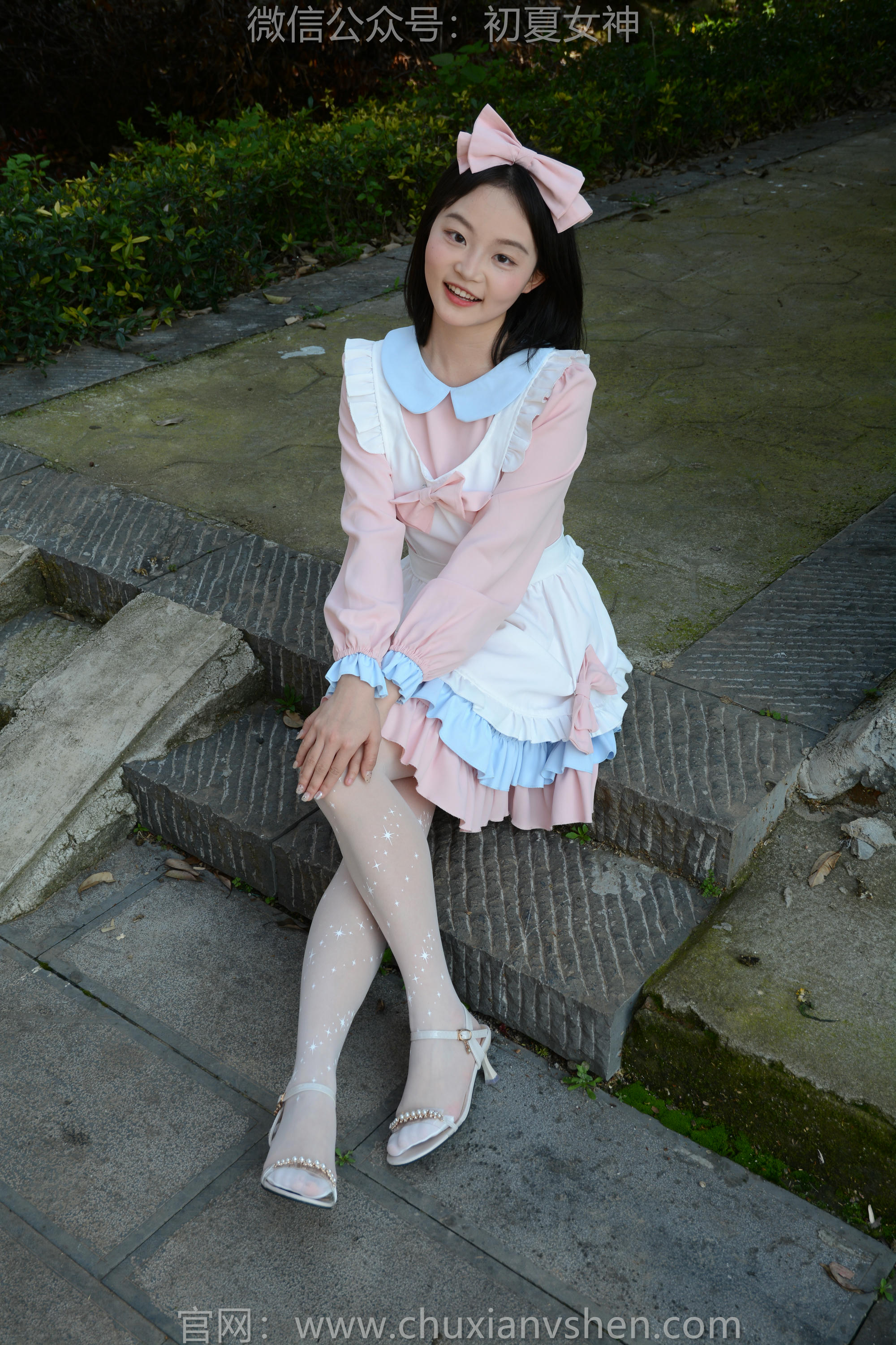 初夏女神 NO.169 双双 简约洛丽塔 [160P1V-5.44GB]_第4集