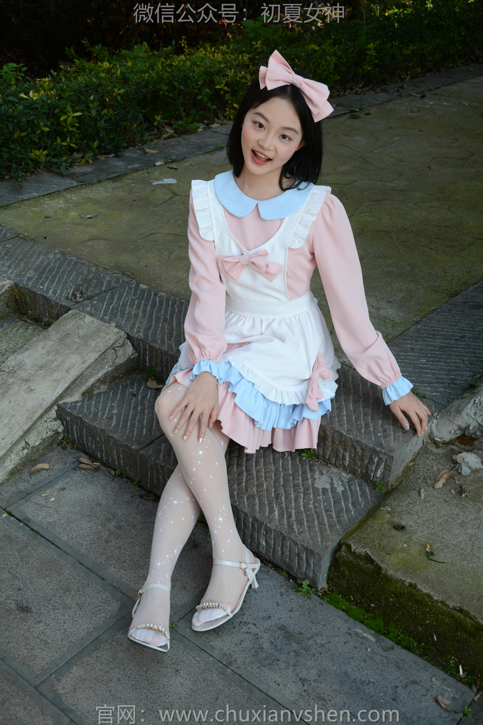 初夏女神 NO.169 双双 简约洛丽塔 [160P1V-5.44GB]_第4集