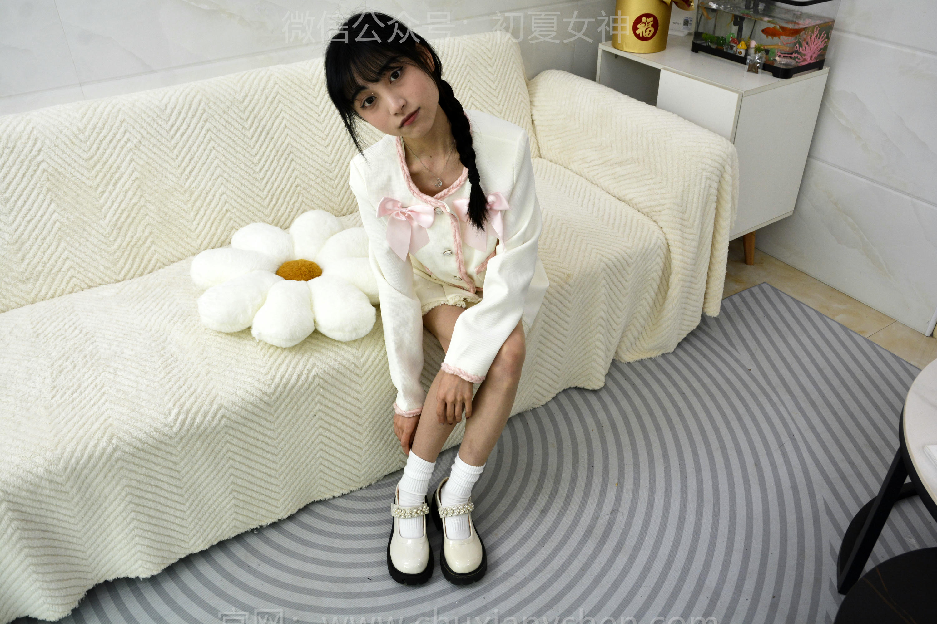 初夏女神 NO.171 柒柒 小家碧玉 [110P1V-3.73GB]_第1集