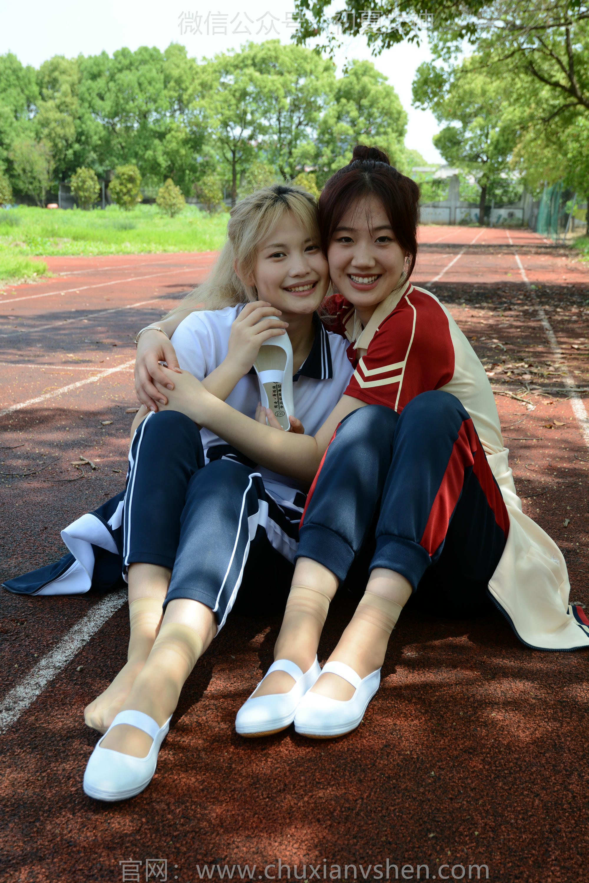 初夏女神 NO.172 幺幺、菲菲 再忆童年 [100P1V-3.88GB]_第3集