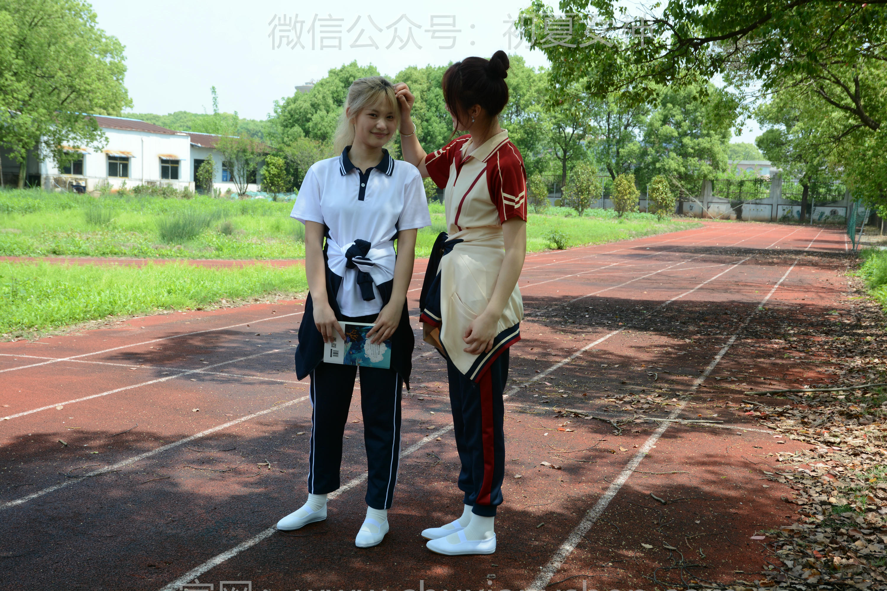 初夏女神 NO.172 幺幺、菲菲 再忆童年 [100P1V-3.88GB]_第1集