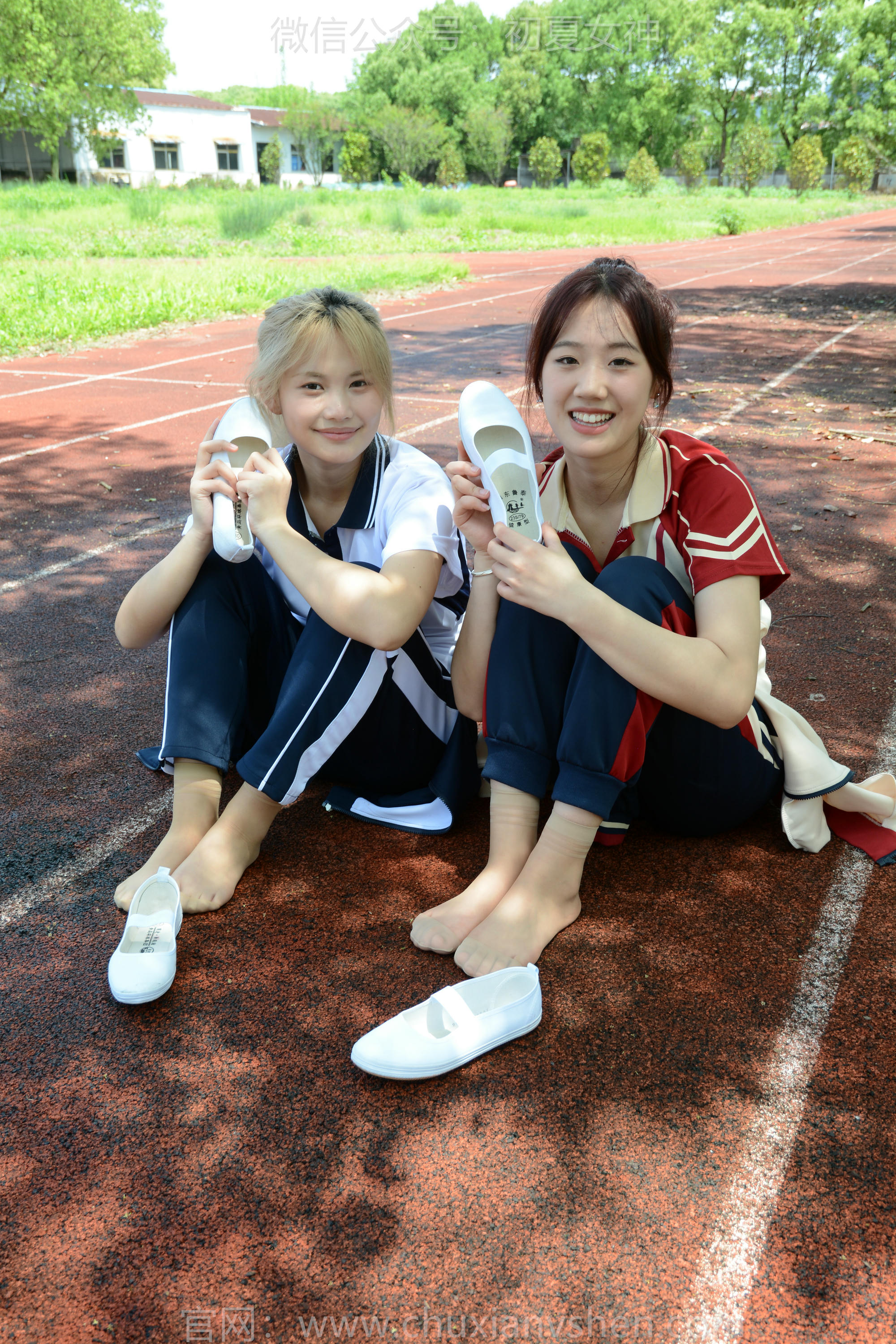 初夏女神 NO.172 幺幺、菲菲 再忆童年 [100P1V-3.88GB]_第5集