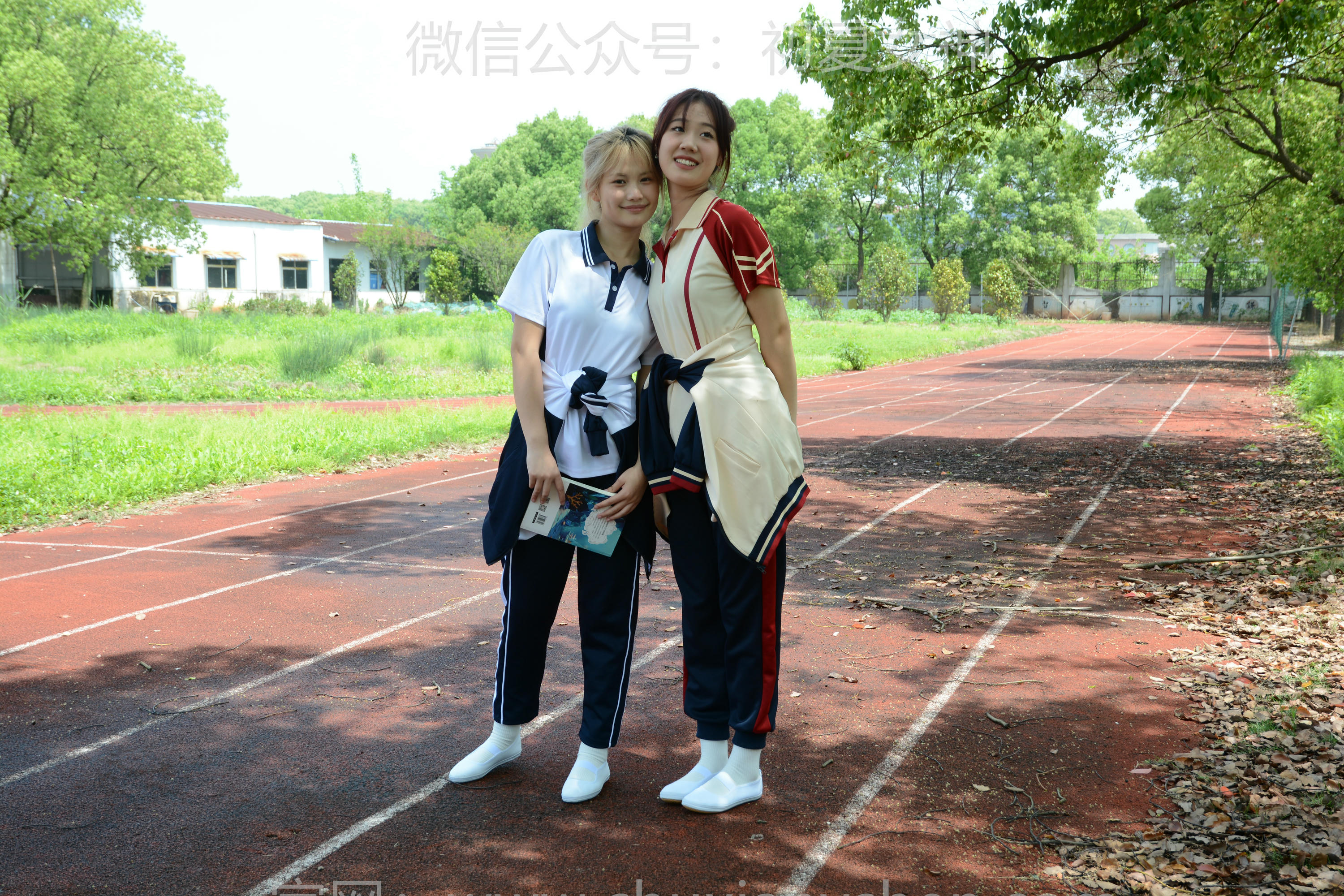 初夏女神 NO.172 幺幺、菲菲 再忆童年 [100P1V-3.88GB]_第1集