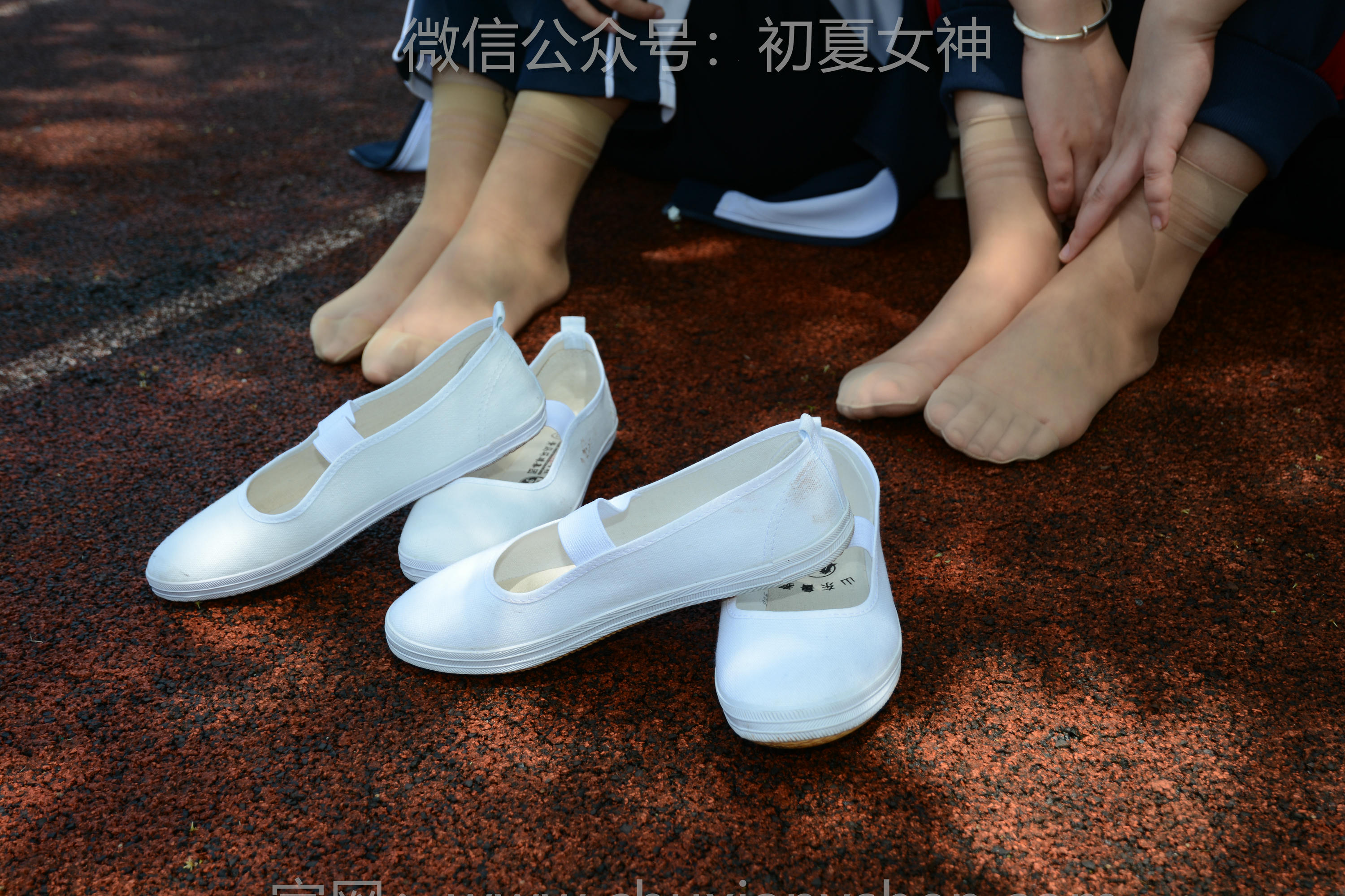 初夏女神 NO.172 幺幺、菲菲 再忆童年 [100P1V-3.88GB]_第5集