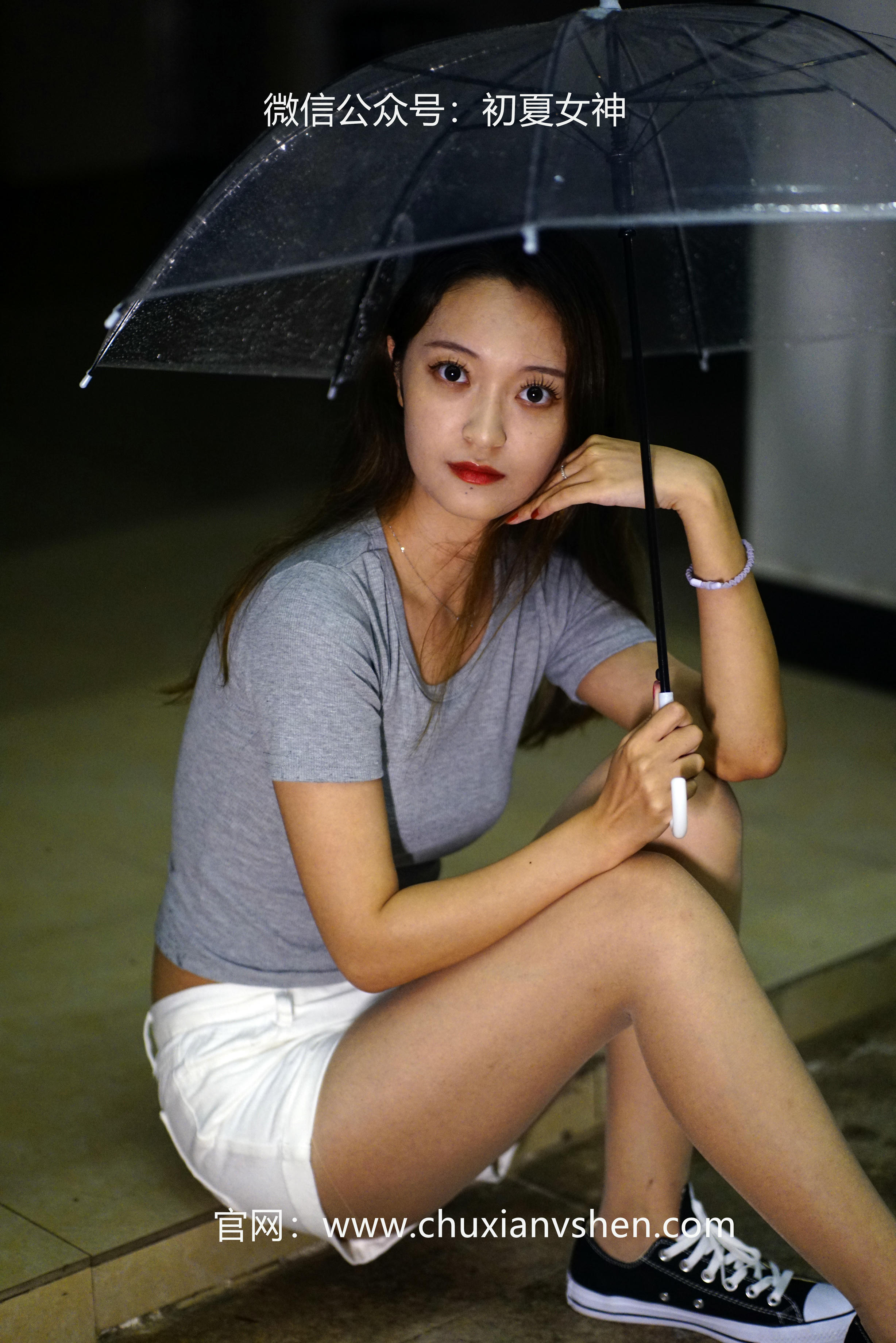 初夏女神 NO.037 依依 夏日夜雨[72P+1V／3.75GB]_第2集