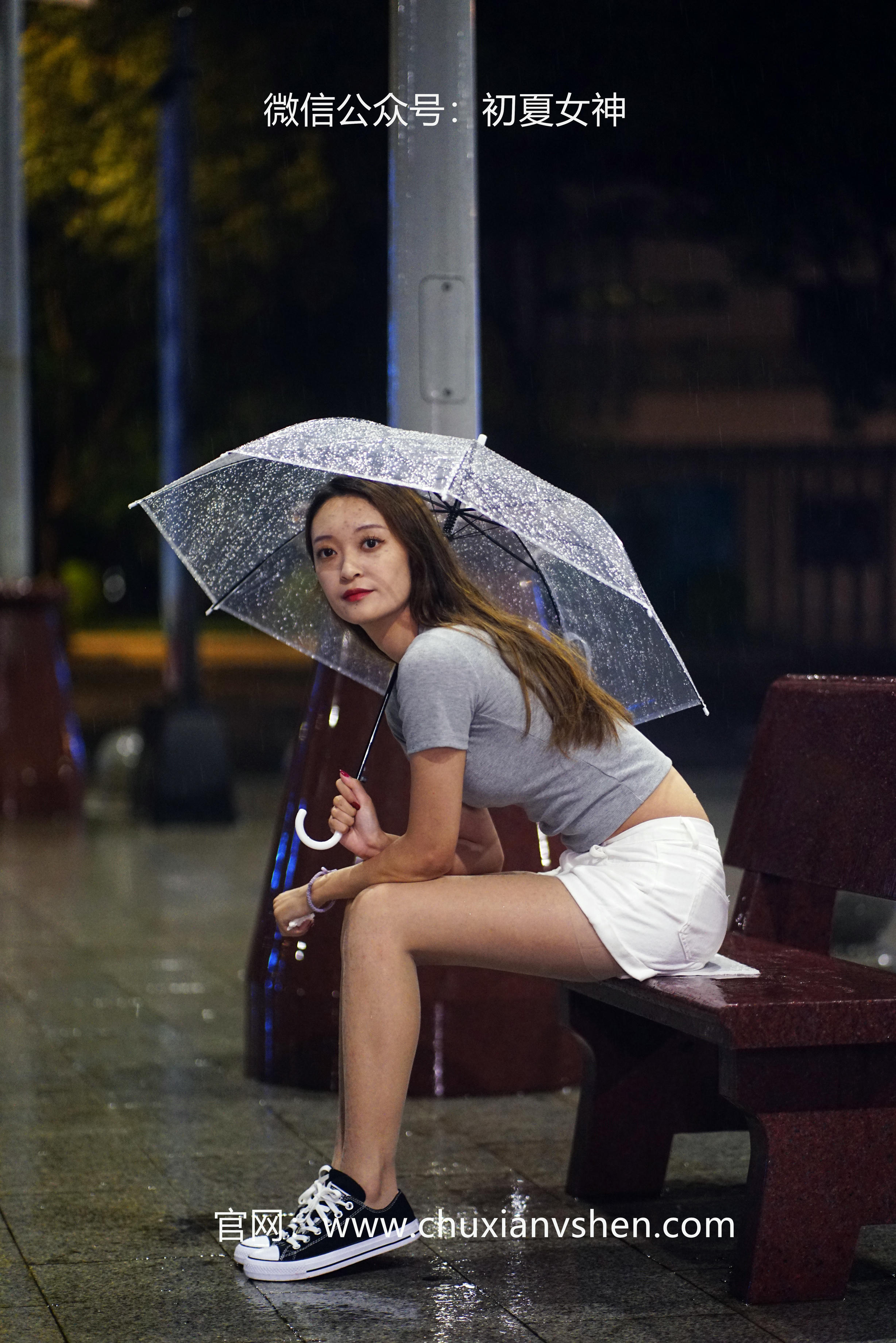 初夏女神 NO.037 依依 夏日夜雨[72P+1V／3.75GB]_第3集