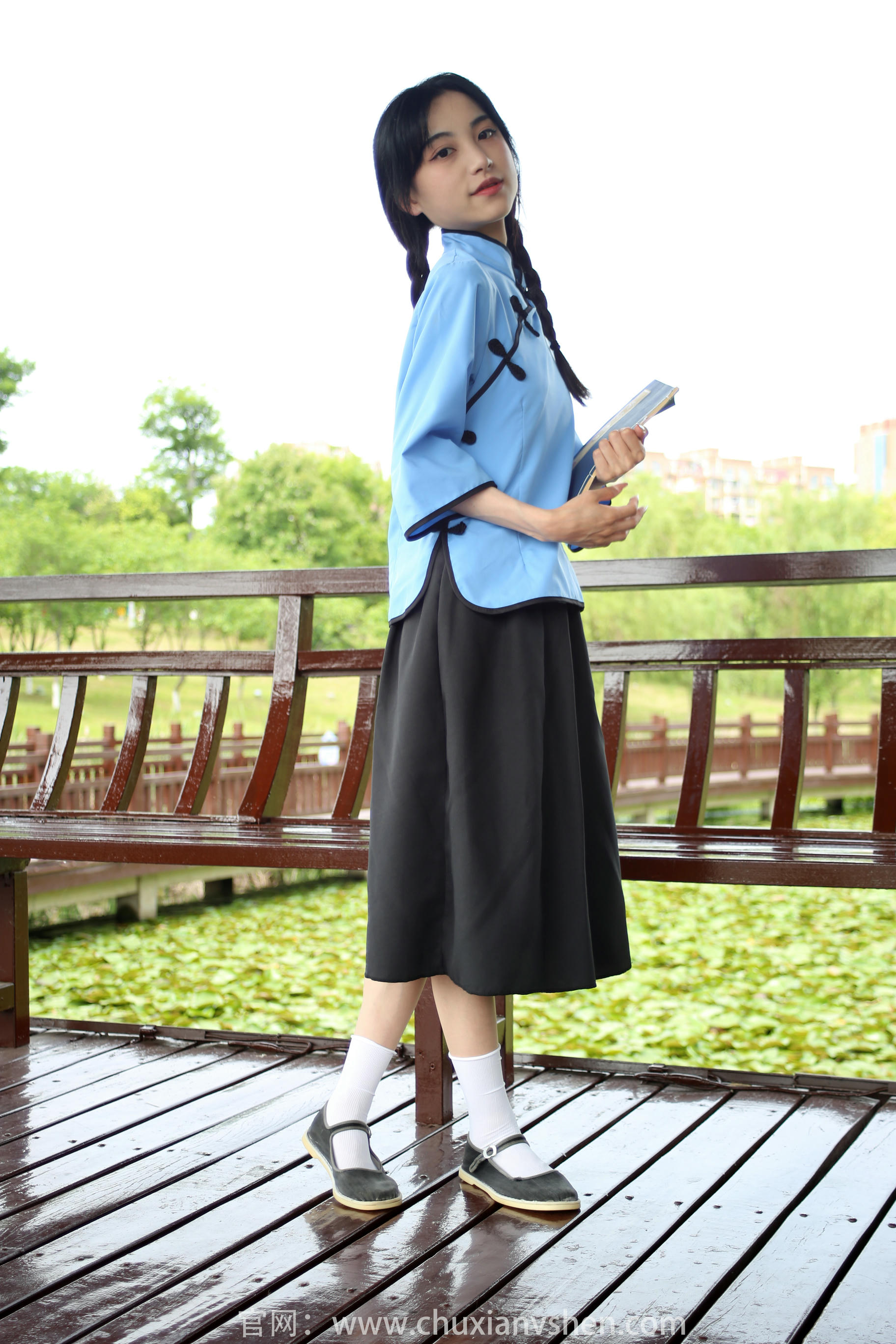 初夏女神 NO.179 柒柒 我的1912 [120P1V-3.38GB]_第1集