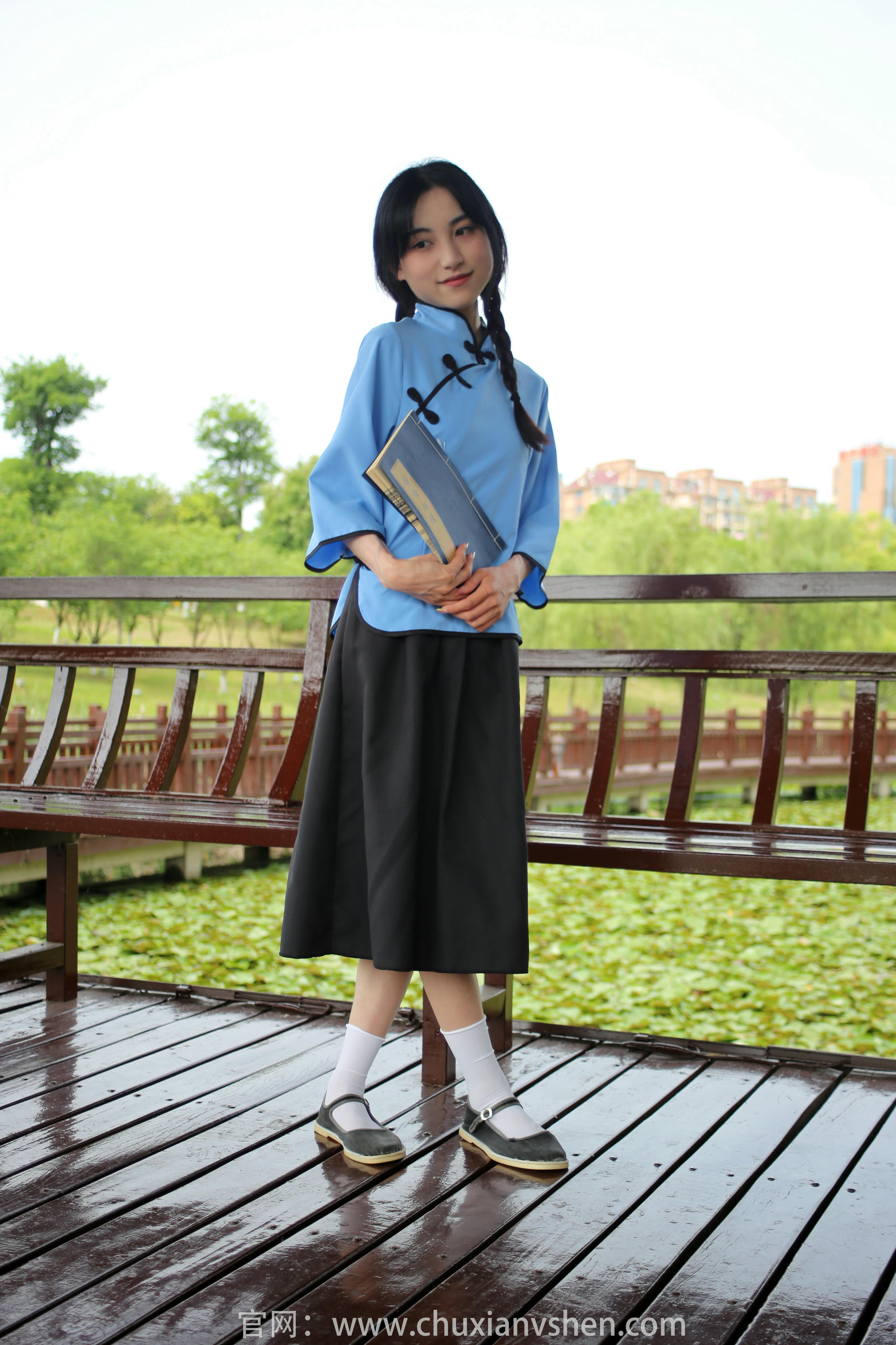 初夏女神 NO.179 柒柒 我的1912 [120P1V-3.38GB]_第2集