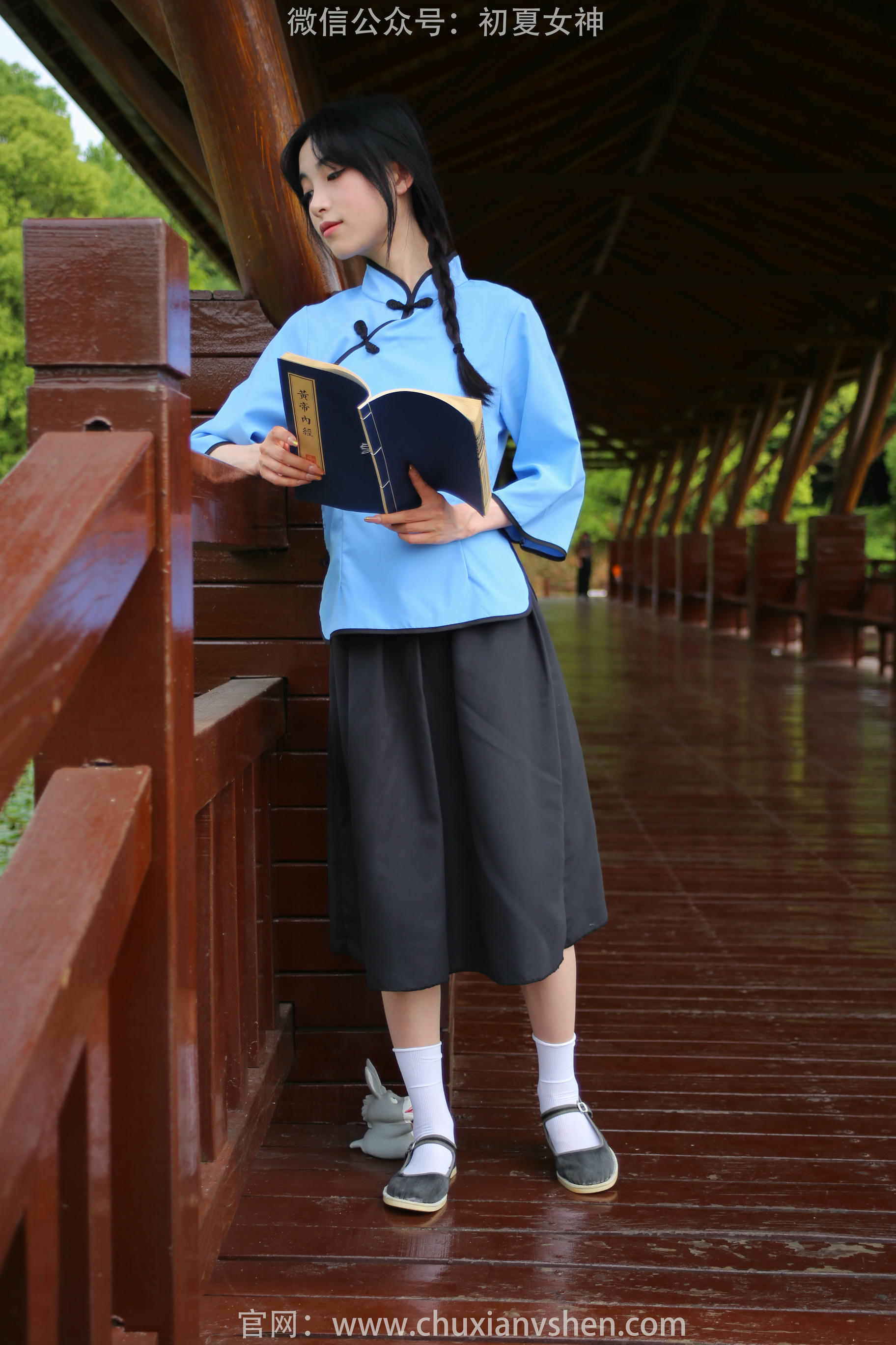 初夏女神 NO.179 柒柒 我的1912 [120P1V-3.38GB]_第2集