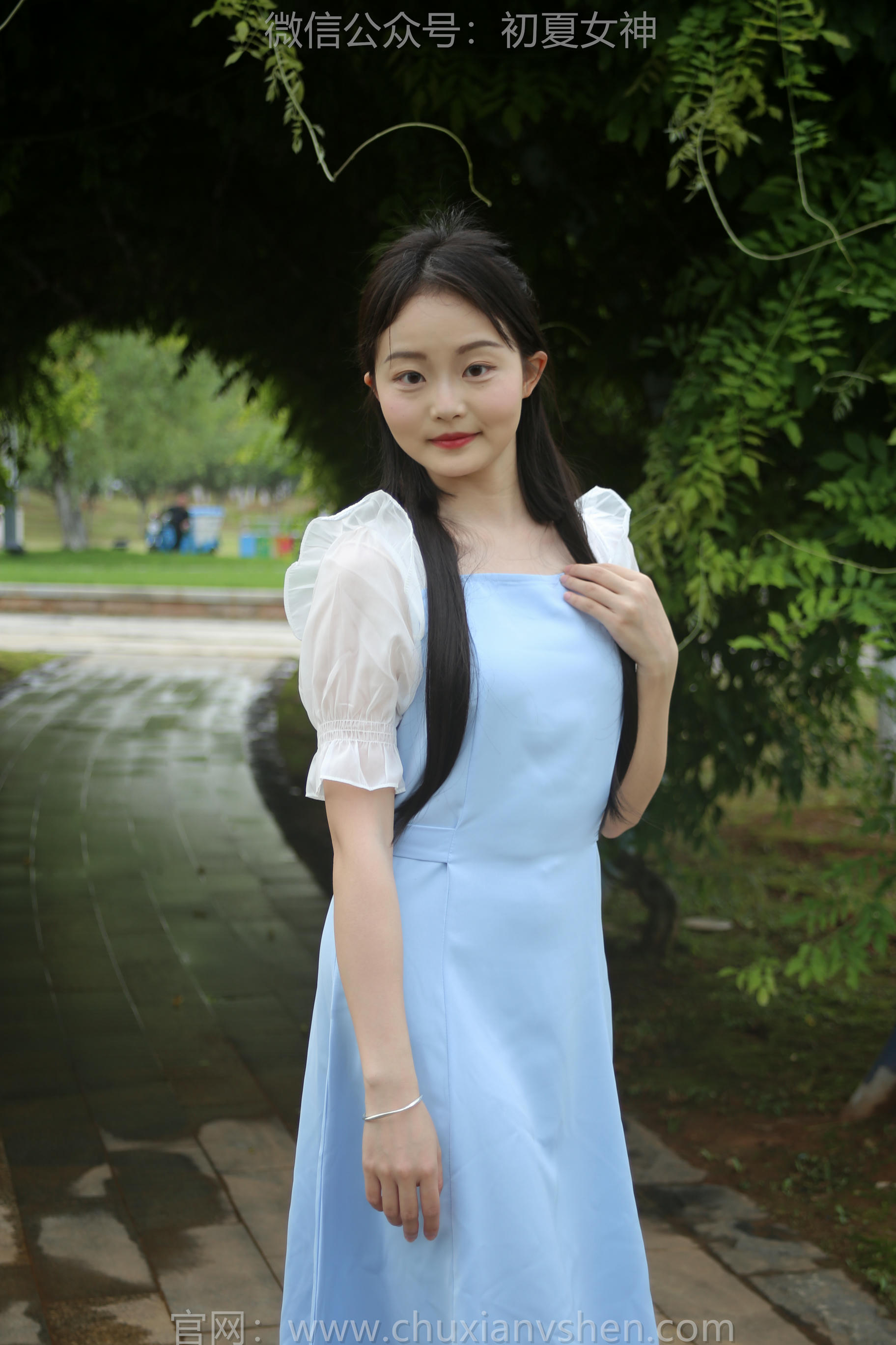 初夏女神 NO.180 双双 绿树成荫 [140P1V-5.37GB]_第3集