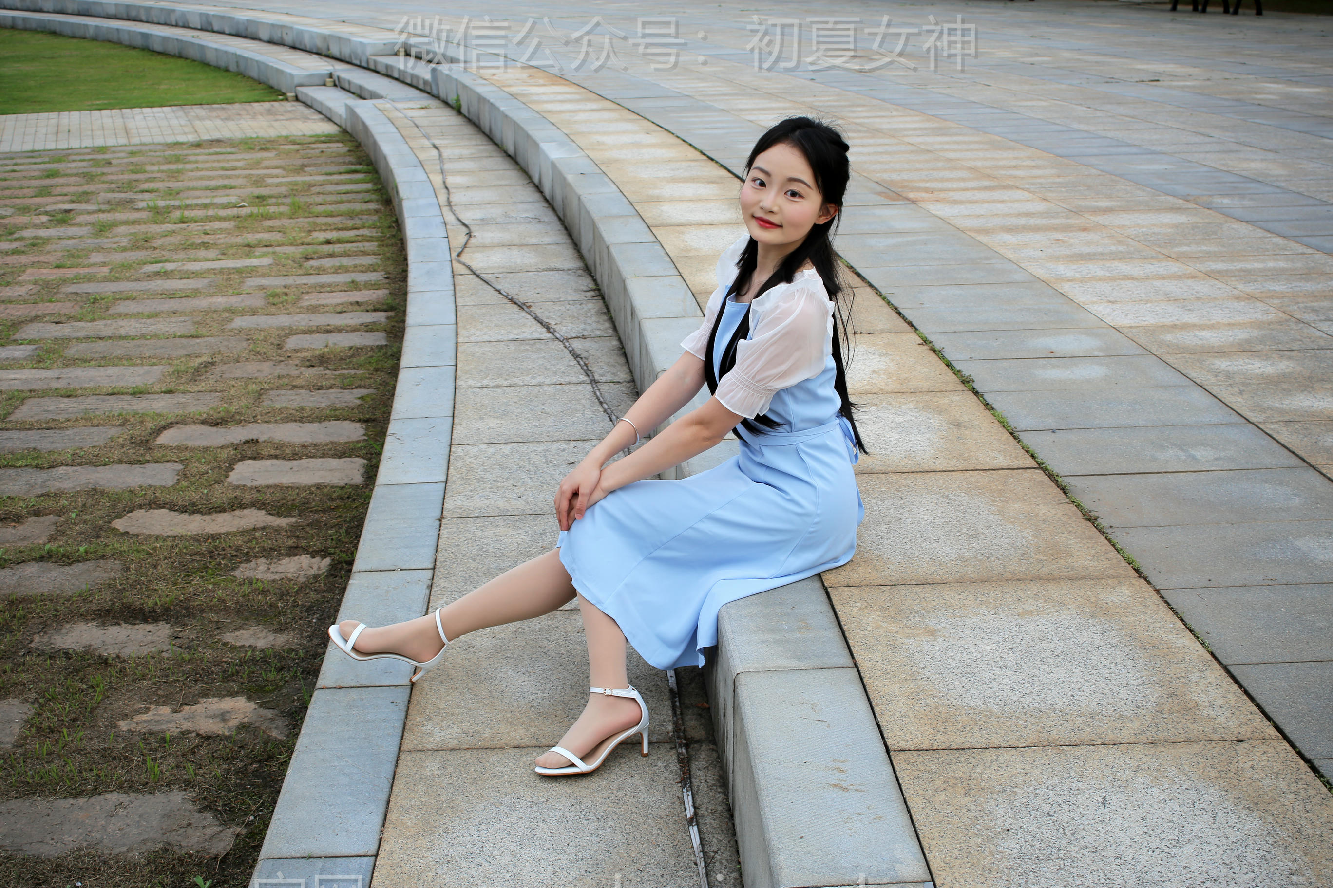 初夏女神 NO.180 双双 绿树成荫 [140P1V-5.37GB]_第3集