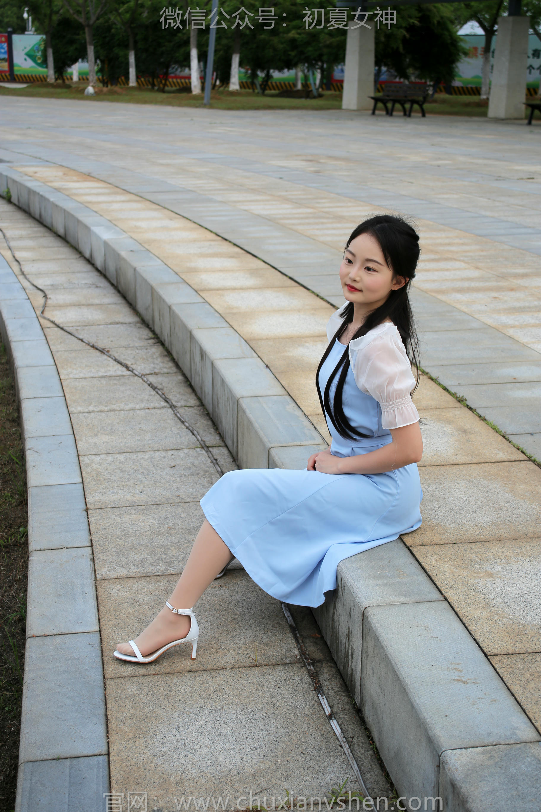 初夏女神 NO.180 双双 绿树成荫 [140P1V-5.37GB]_第4集