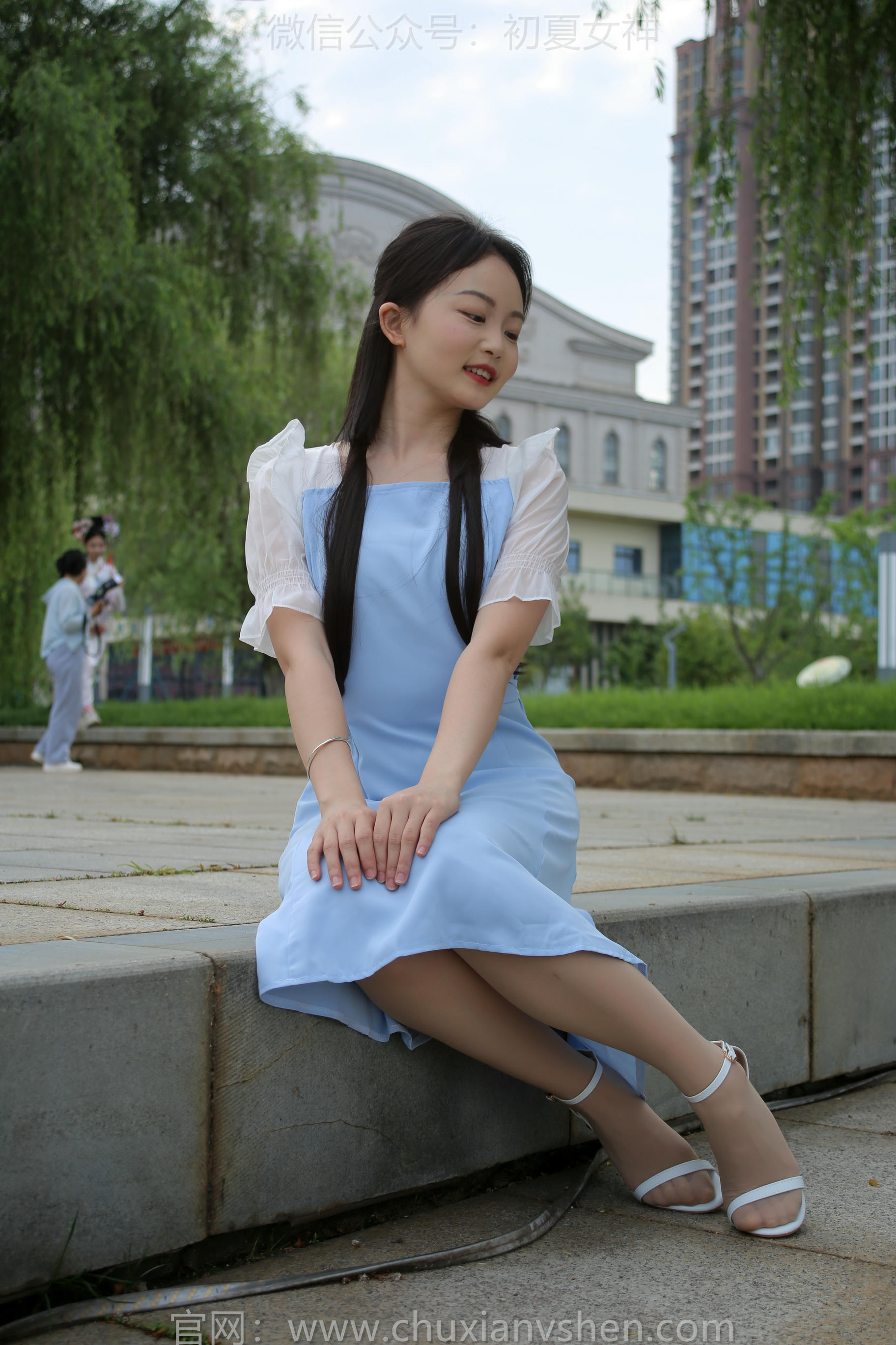 初夏女神 NO.180 双双 绿树成荫 [140P1V-5.37GB]_第4集