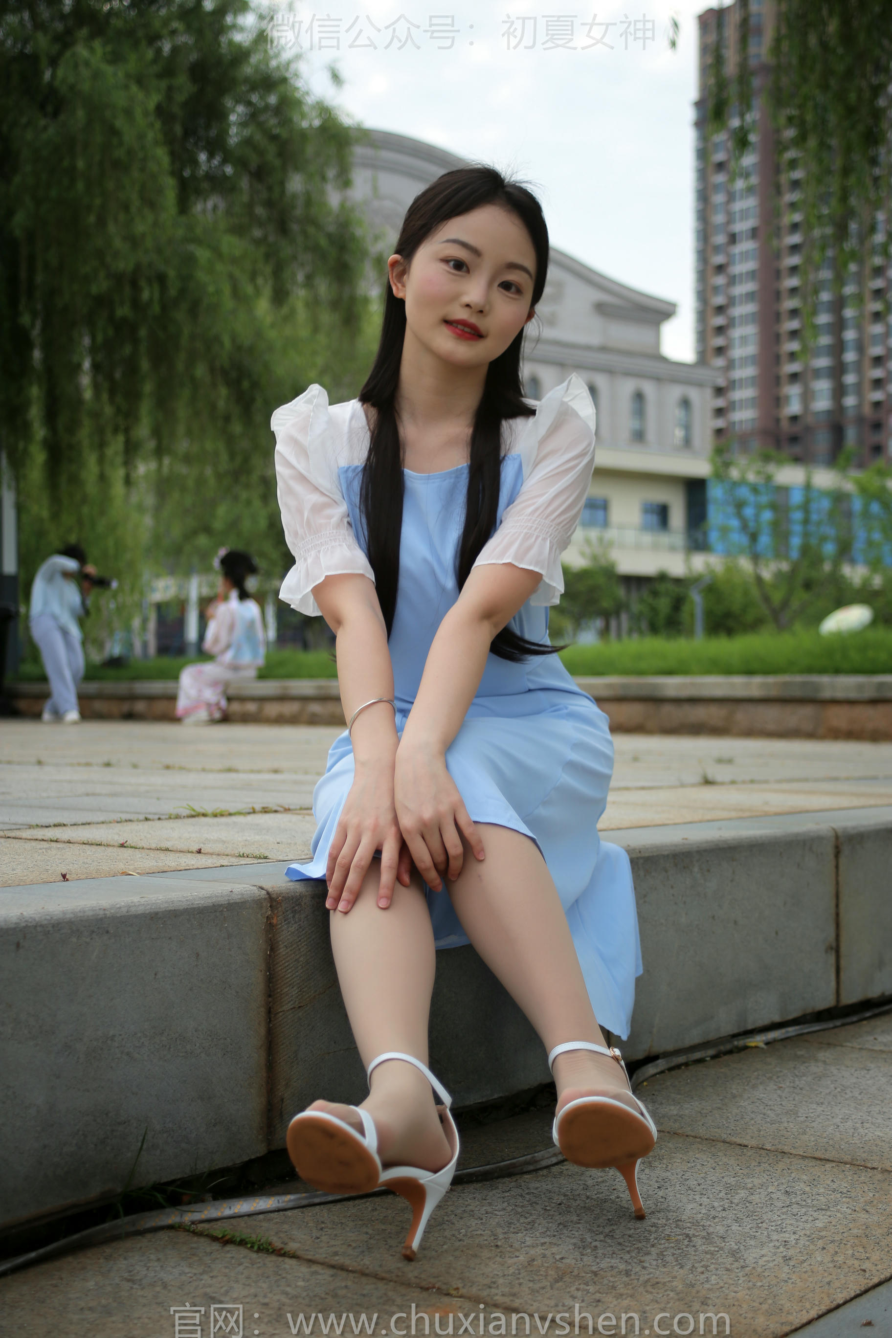 初夏女神 NO.180 双双 绿树成荫 [140P1V-5.37GB]_第4集