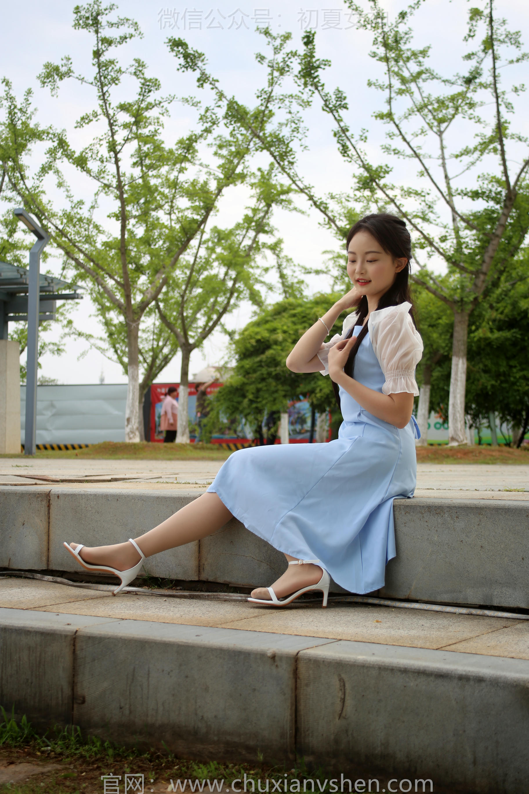 初夏女神 NO.180 双双 绿树成荫 [140P1V-5.37GB]_第5集