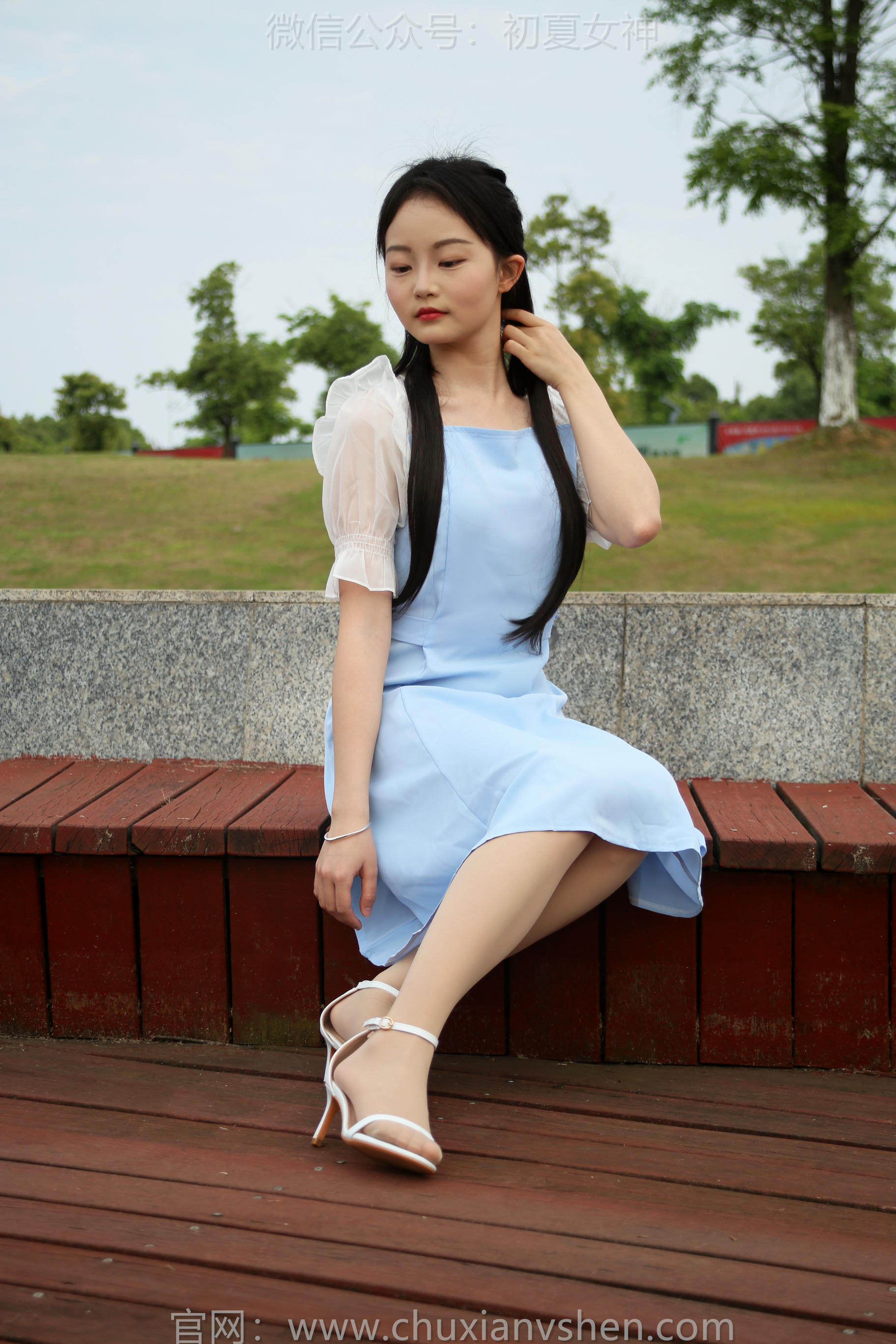 初夏女神 NO.180 双双 绿树成荫 [140P1V-5.37GB]_第5集