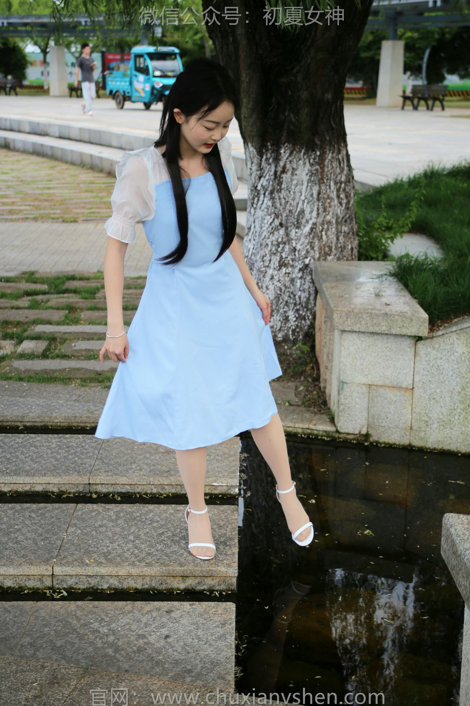 初夏女神 NO.180 双双 绿树成荫 [140P1V-5.37GB]_第5集