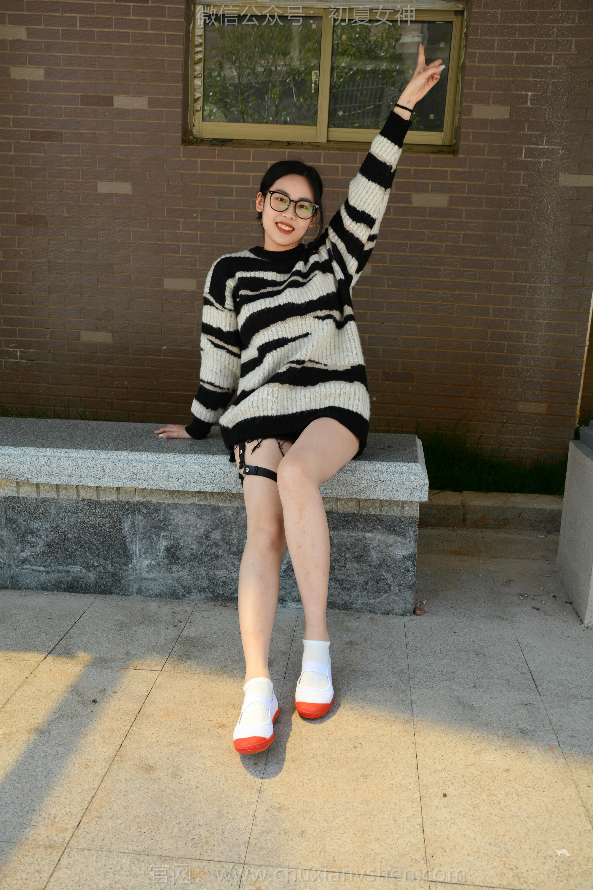 初夏女神 NO.183 耳朵 憧憬未来 [110P1V-3.03GB]_第1集