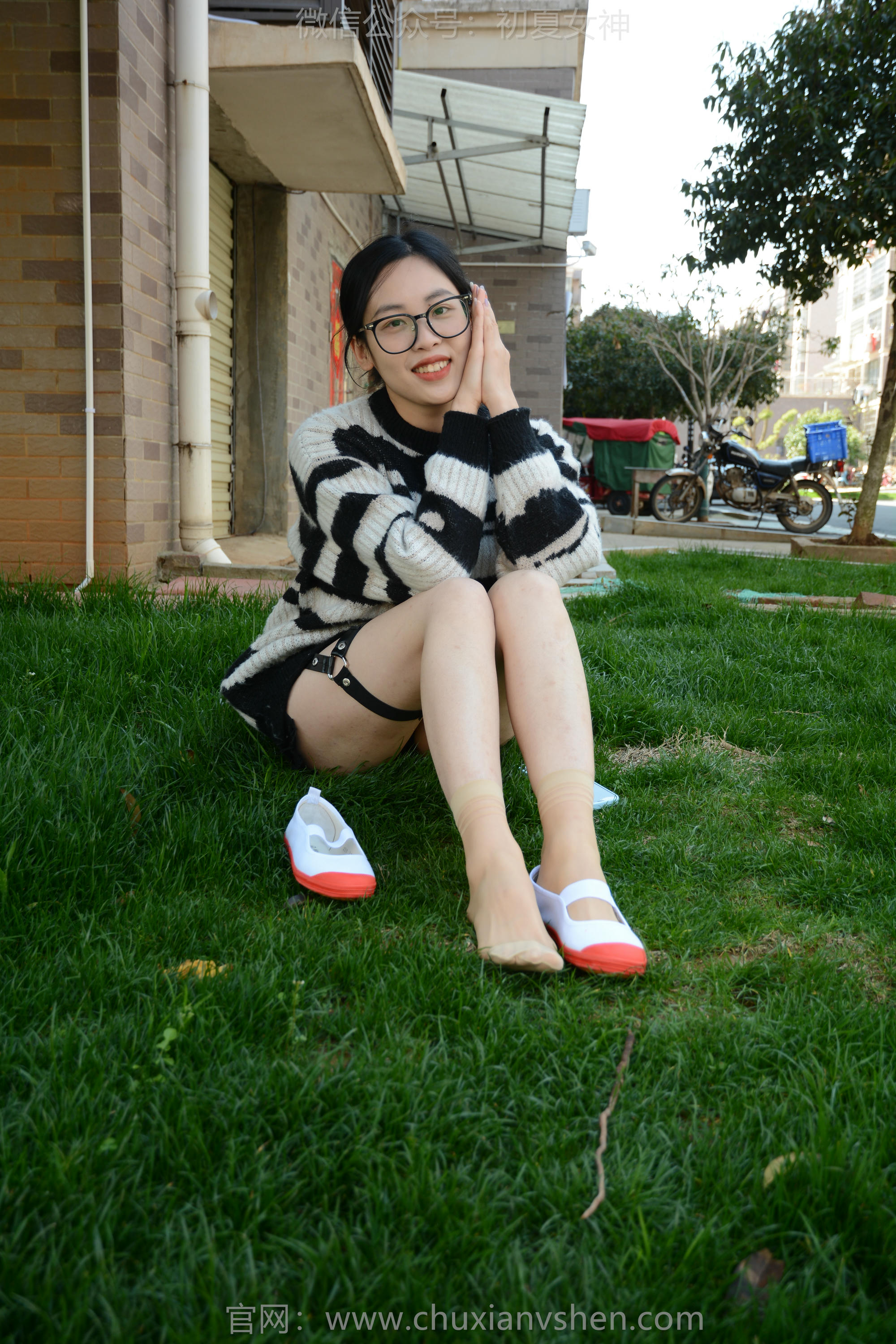 初夏女神 NO.183 耳朵 憧憬未来 [110P1V-3.03GB]_第4集