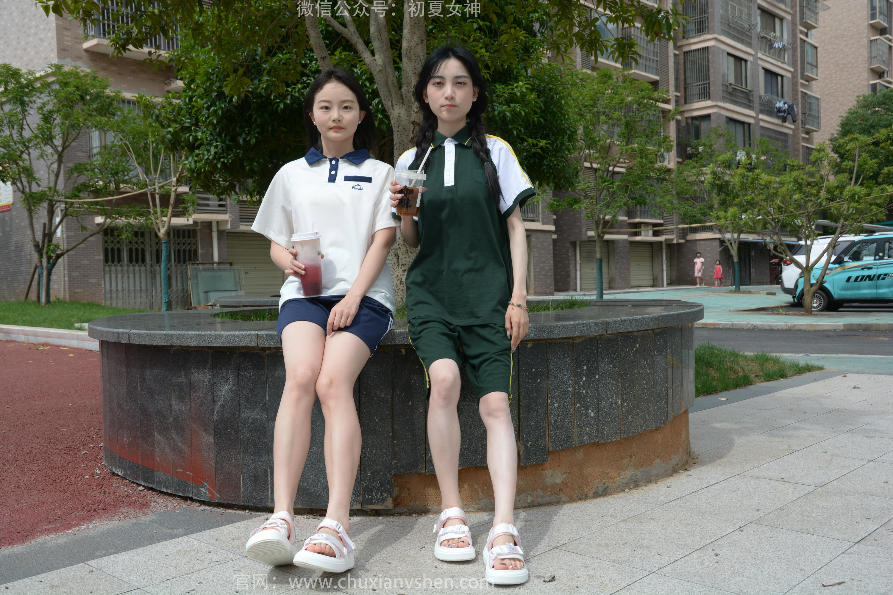 初夏女神 NO.185 柒柒、双双 相见恨晚 [120P1V-3.48GB]_第1集