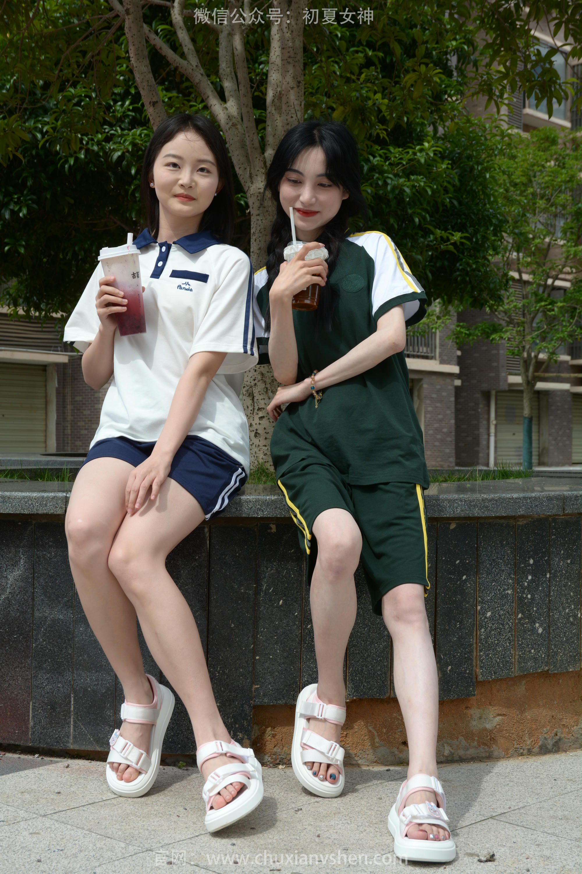 初夏女神 NO.185 柒柒、双双 相见恨晚 [120P1V-3.48GB]_第1集