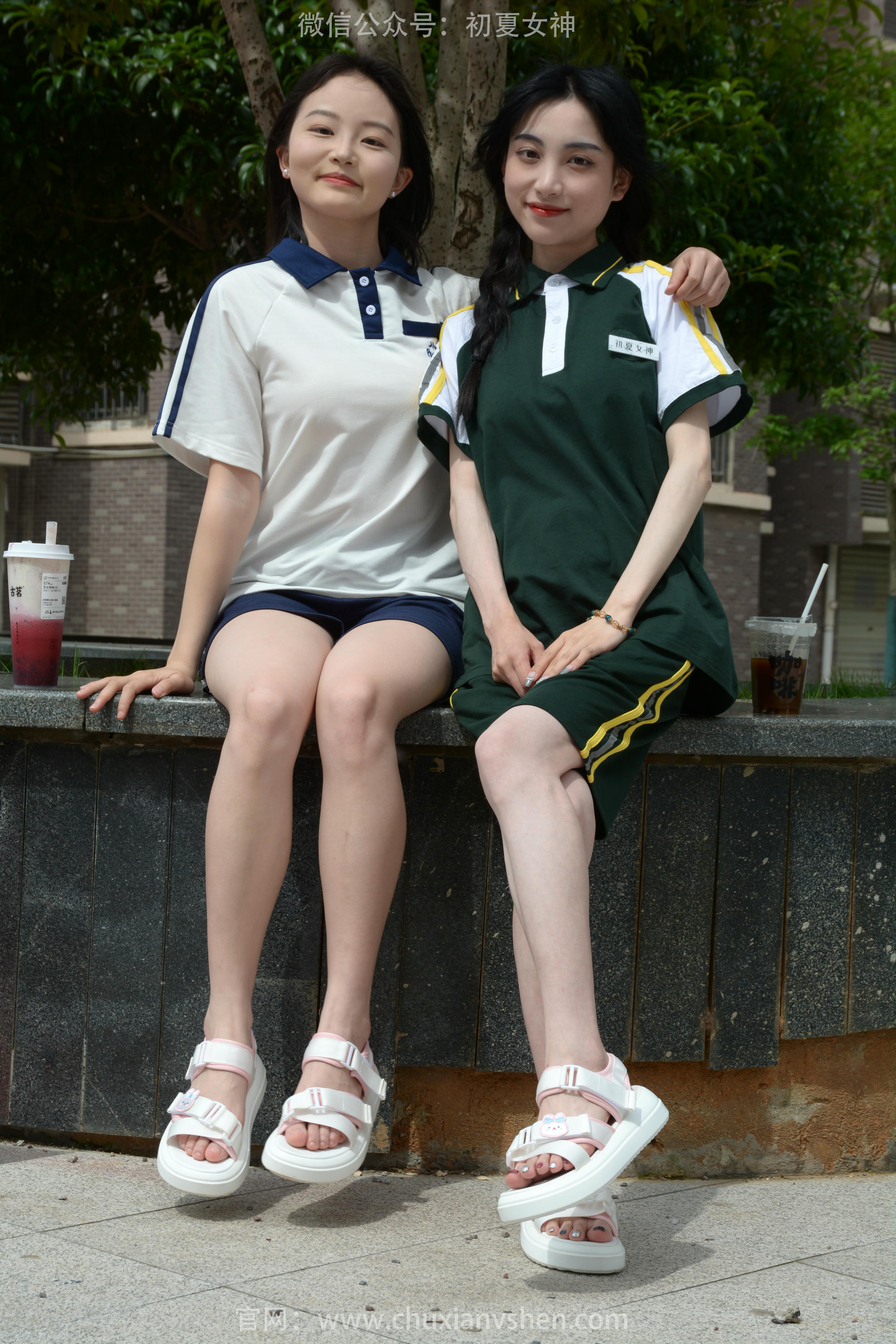 初夏女神 NO.185 柒柒、双双 相见恨晚 [120P1V-3.48GB]_第1集