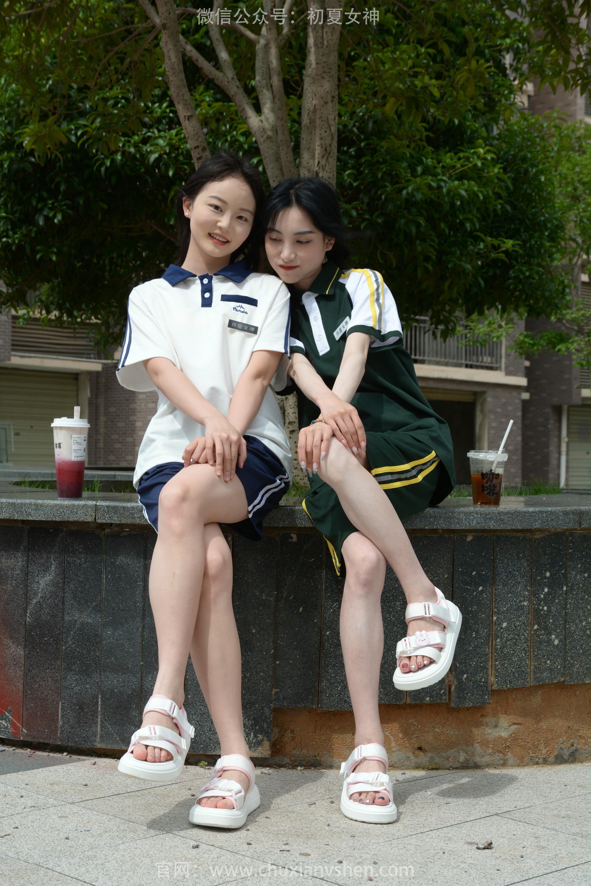 初夏女神 NO.185 柒柒、双双 相见恨晚 [120P1V-3.48GB]_第1集