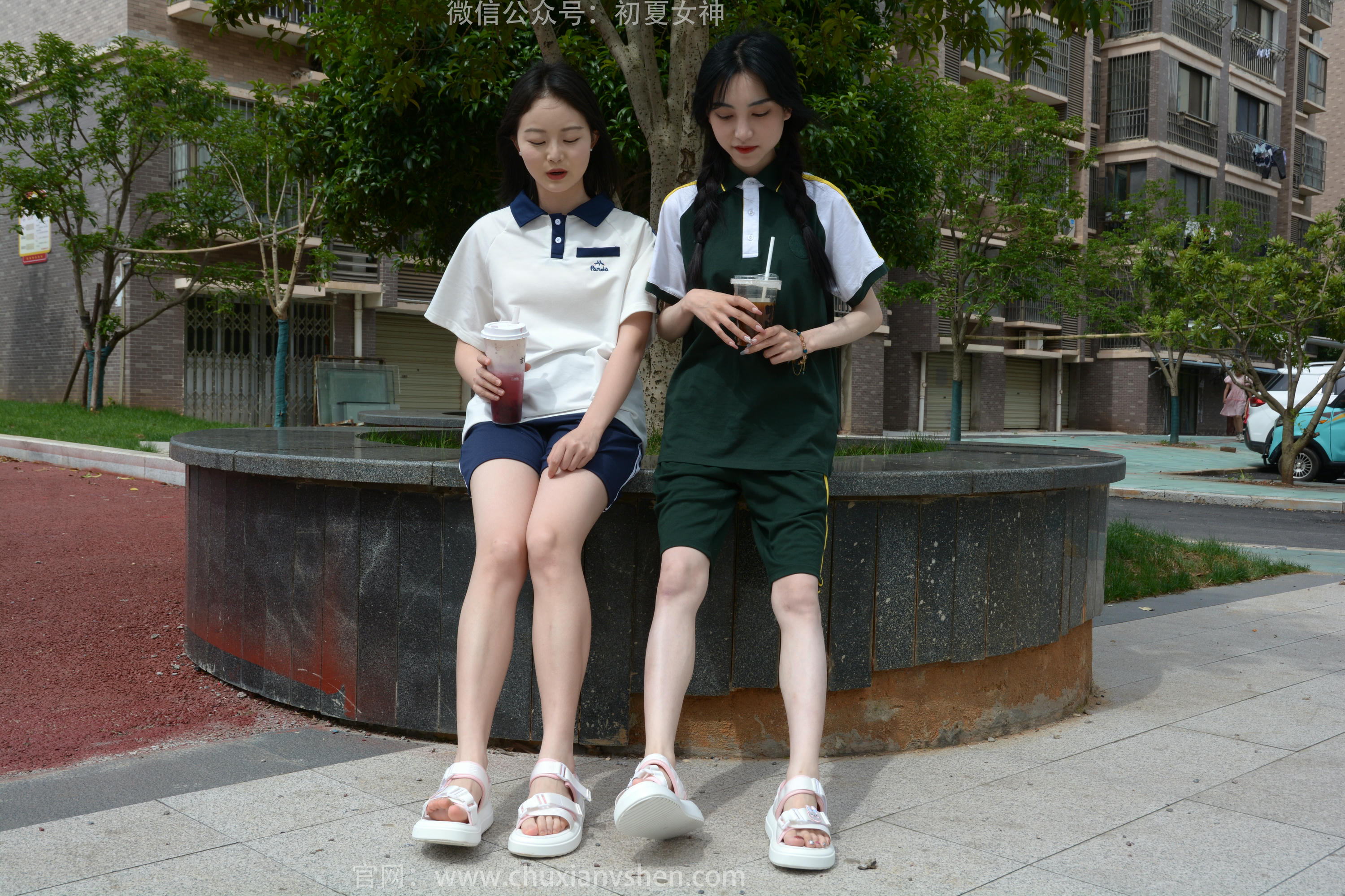 初夏女神 NO.185 柒柒、双双 相见恨晚 [120P1V-3.48GB]_第1集