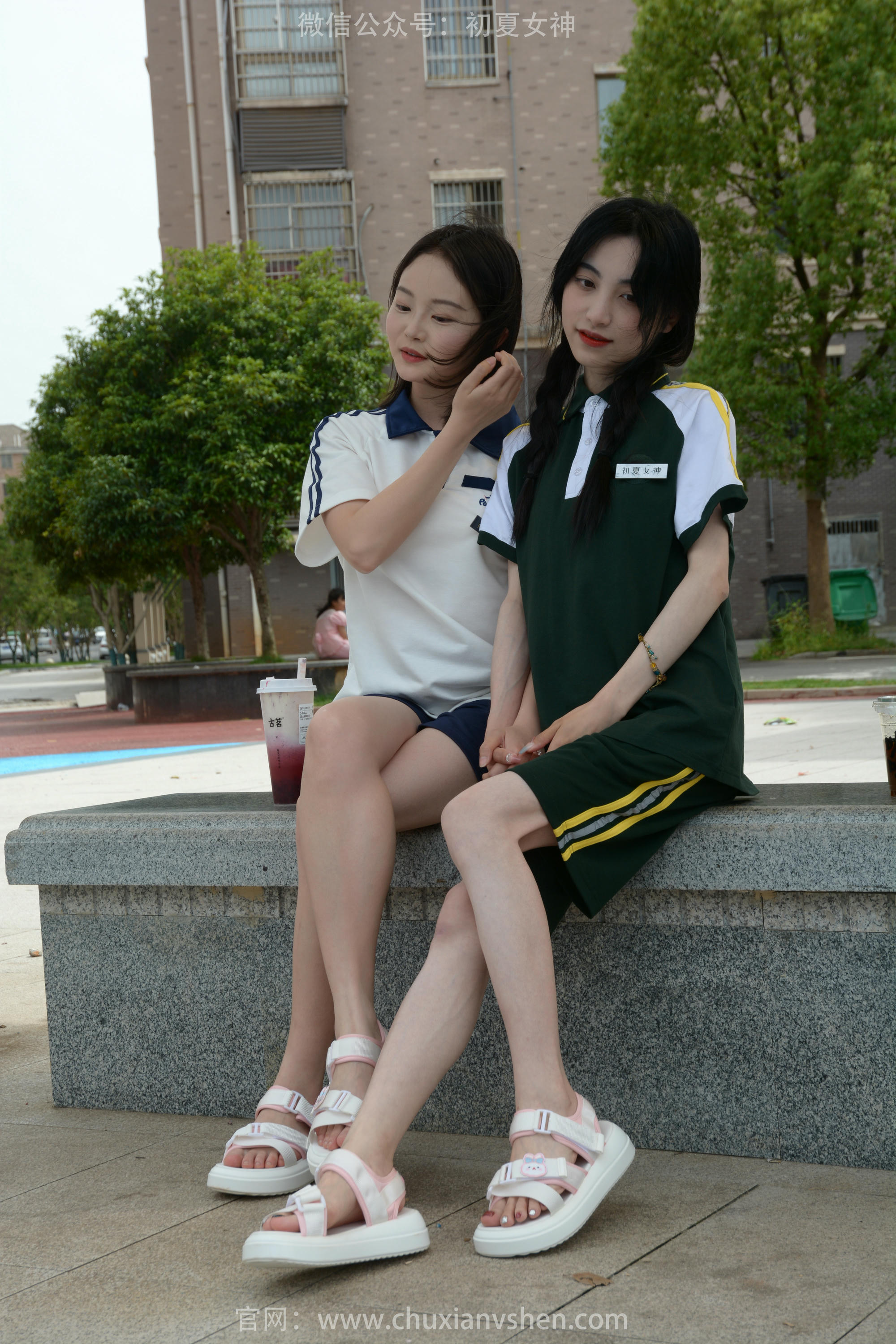 初夏女神 NO.185 柒柒、双双 相见恨晚 [120P1V-3.48GB]_第2集