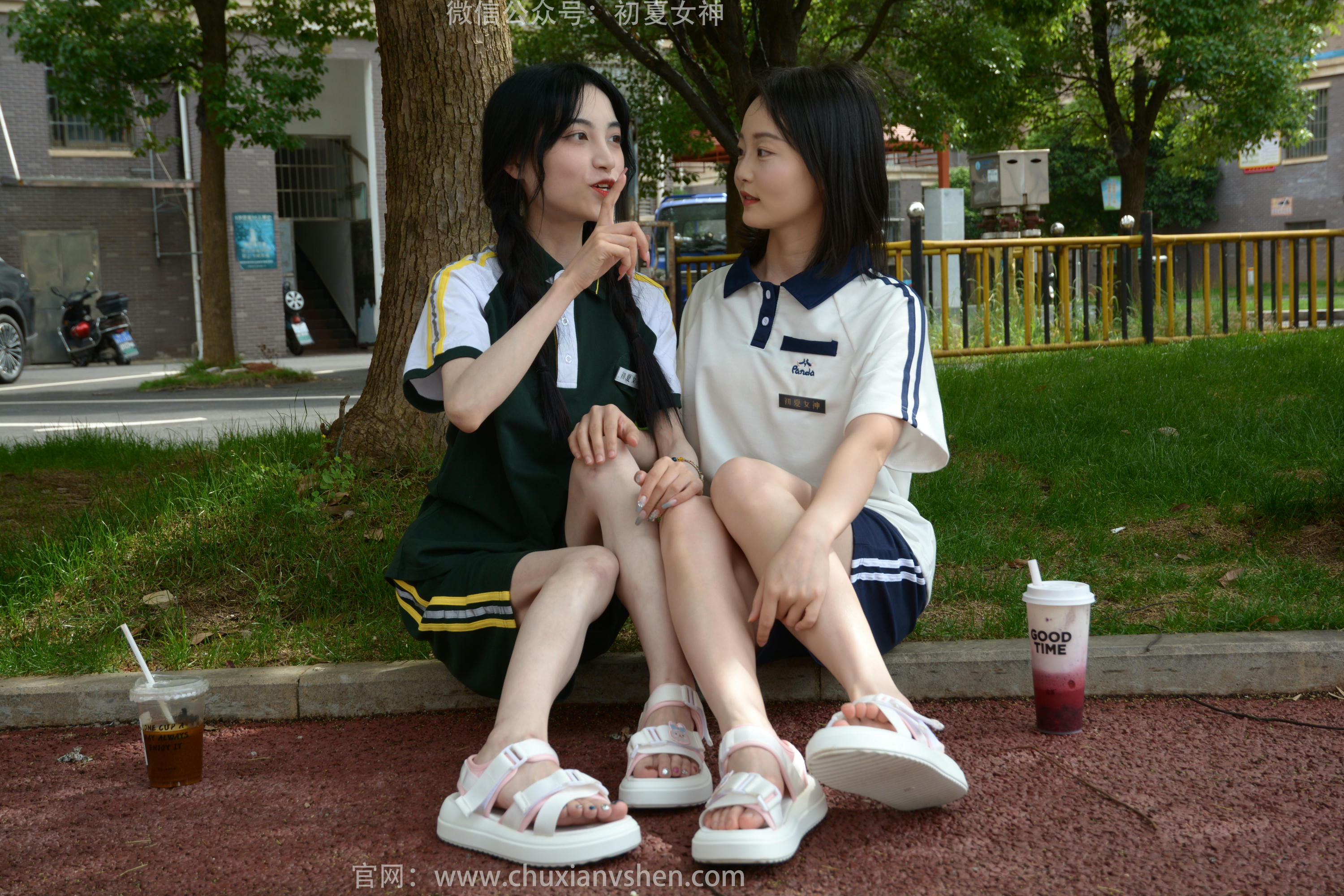 初夏女神 NO.185 柒柒、双双 相见恨晚 [120P1V-3.48GB]_第2集