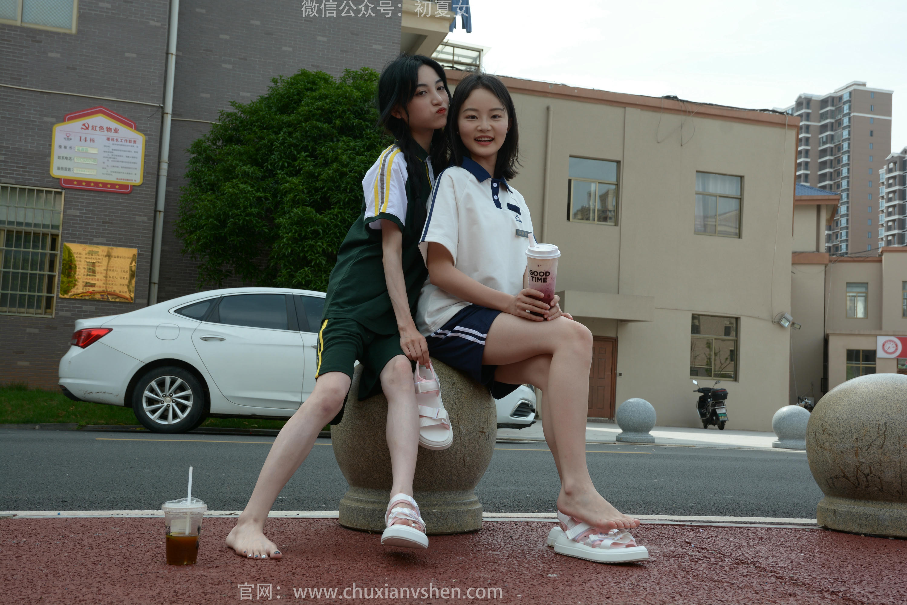 初夏女神 NO.185 柒柒、双双 相见恨晚 [120P1V-3.48GB]_第5集