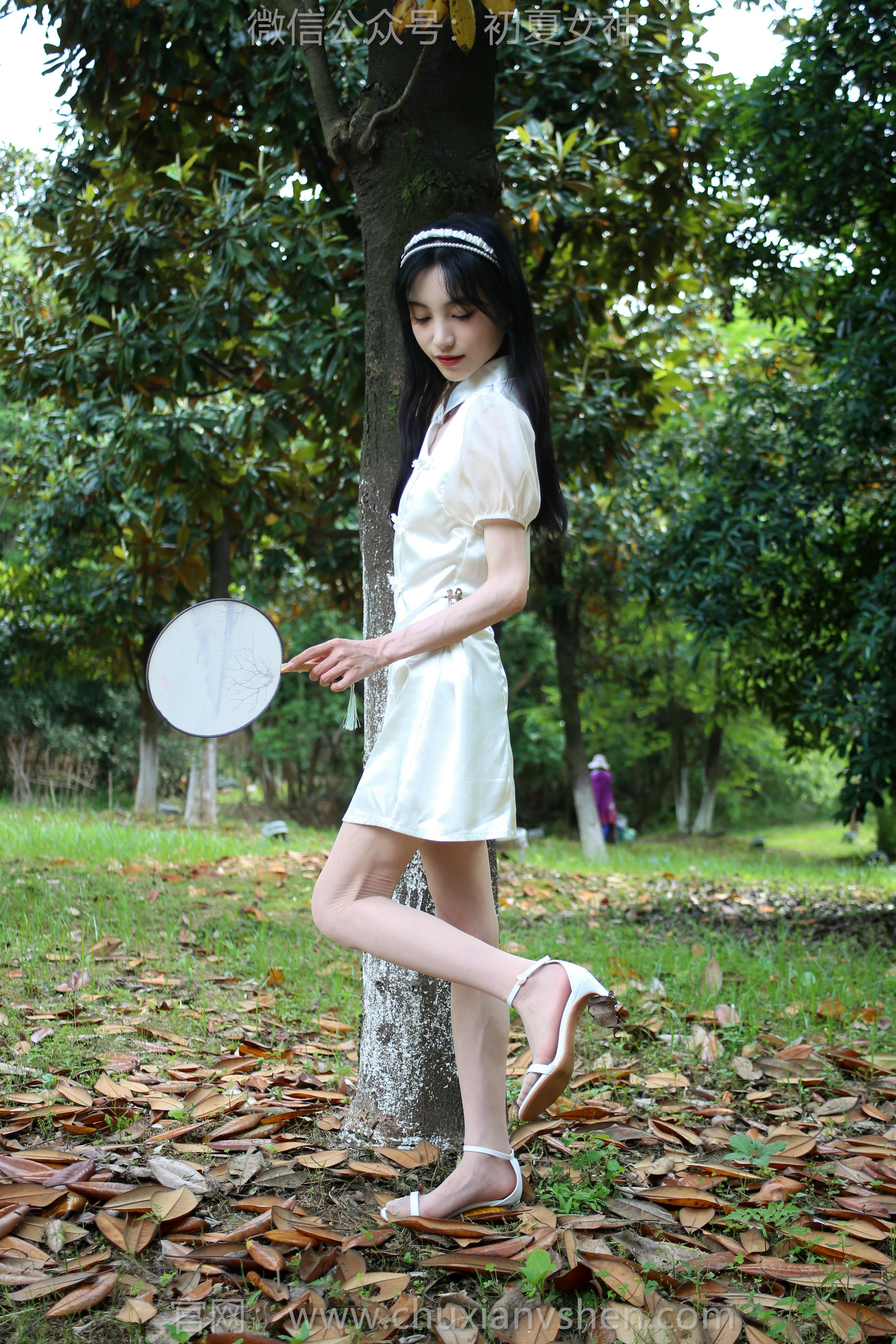 初夏女神 NO.186 柒柒 柔情似水 [110P1V-4.11GB]_第1集