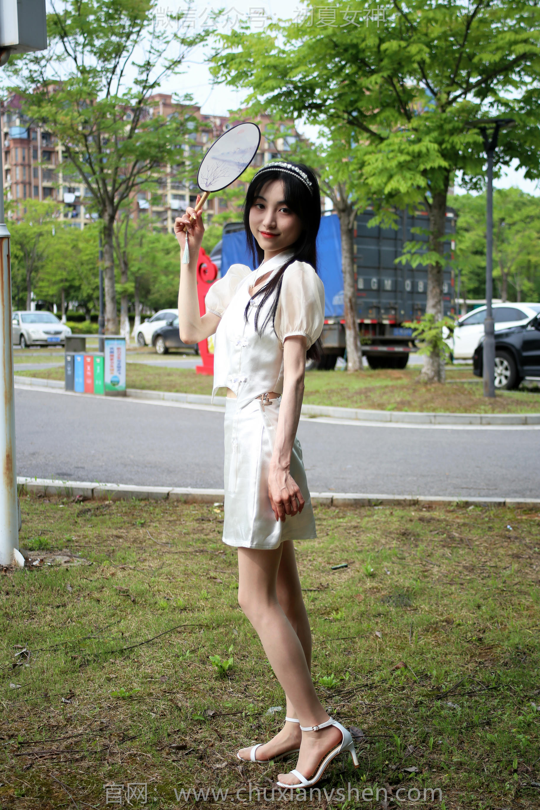 初夏女神 NO.186 柒柒 柔情似水 [110P1V-4.11GB]_第3集