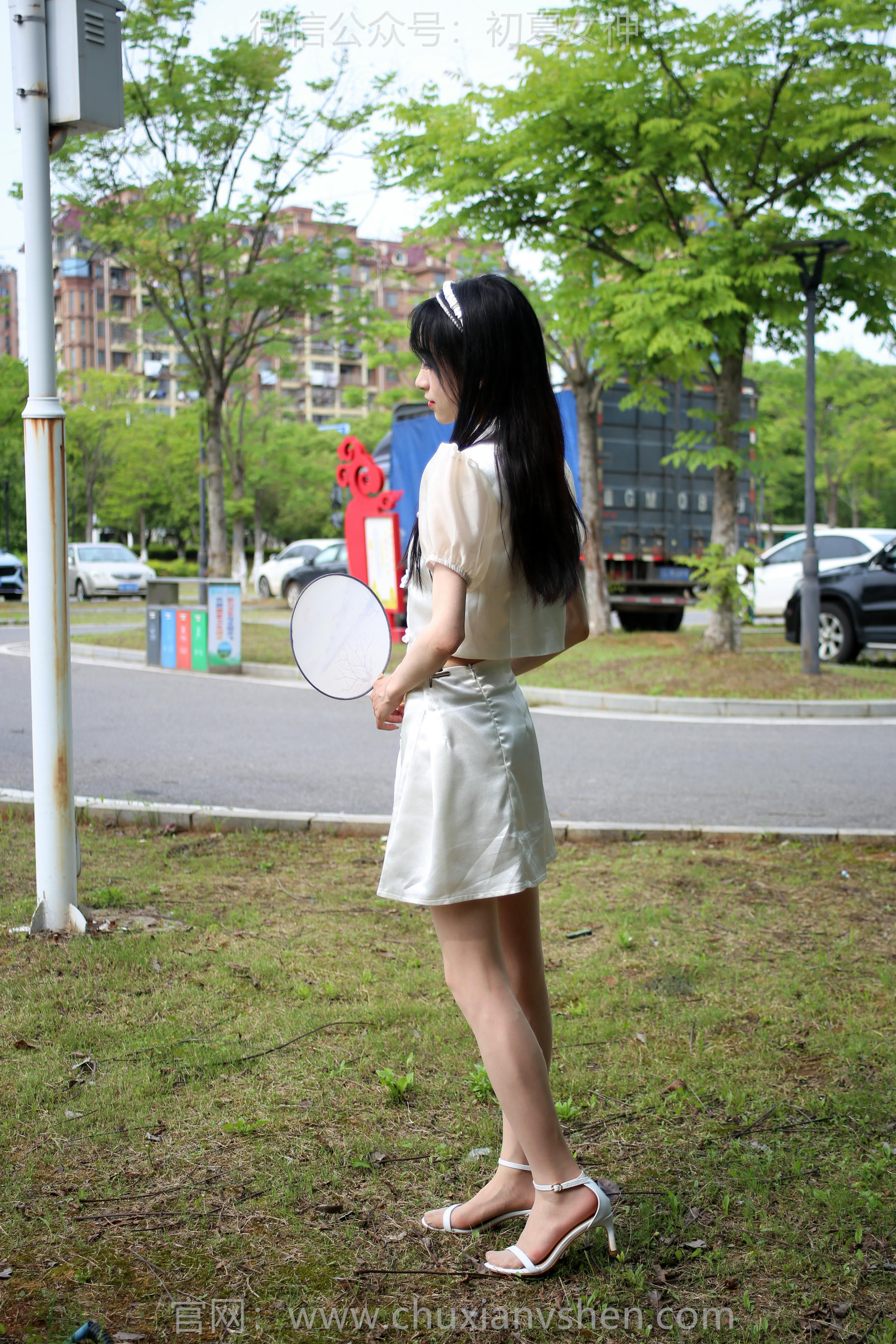 初夏女神 NO.186 柒柒 柔情似水 [110P1V-4.11GB]_第3集