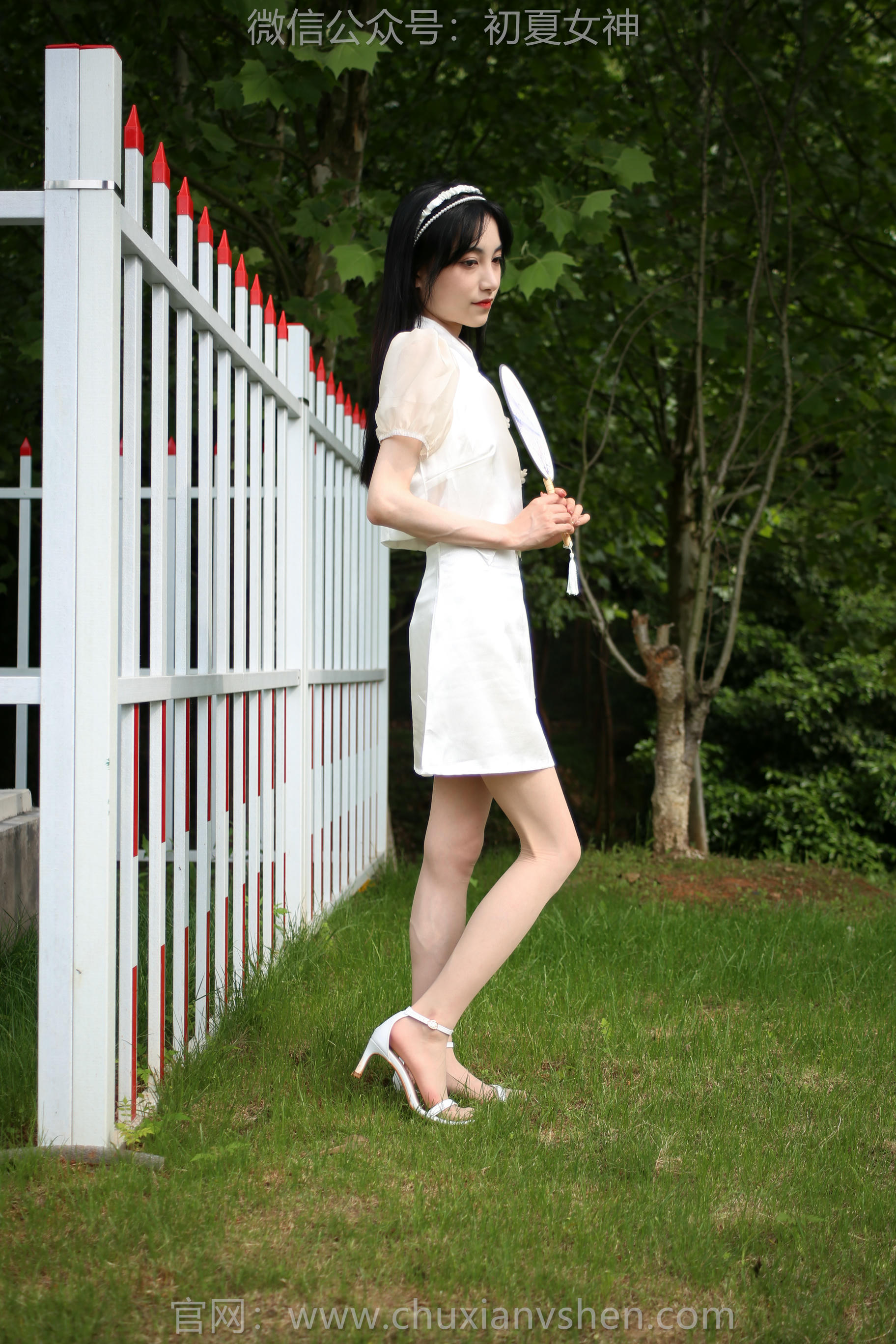 初夏女神 NO.186 柒柒 柔情似水 [110P1V-4.11GB]_第3集