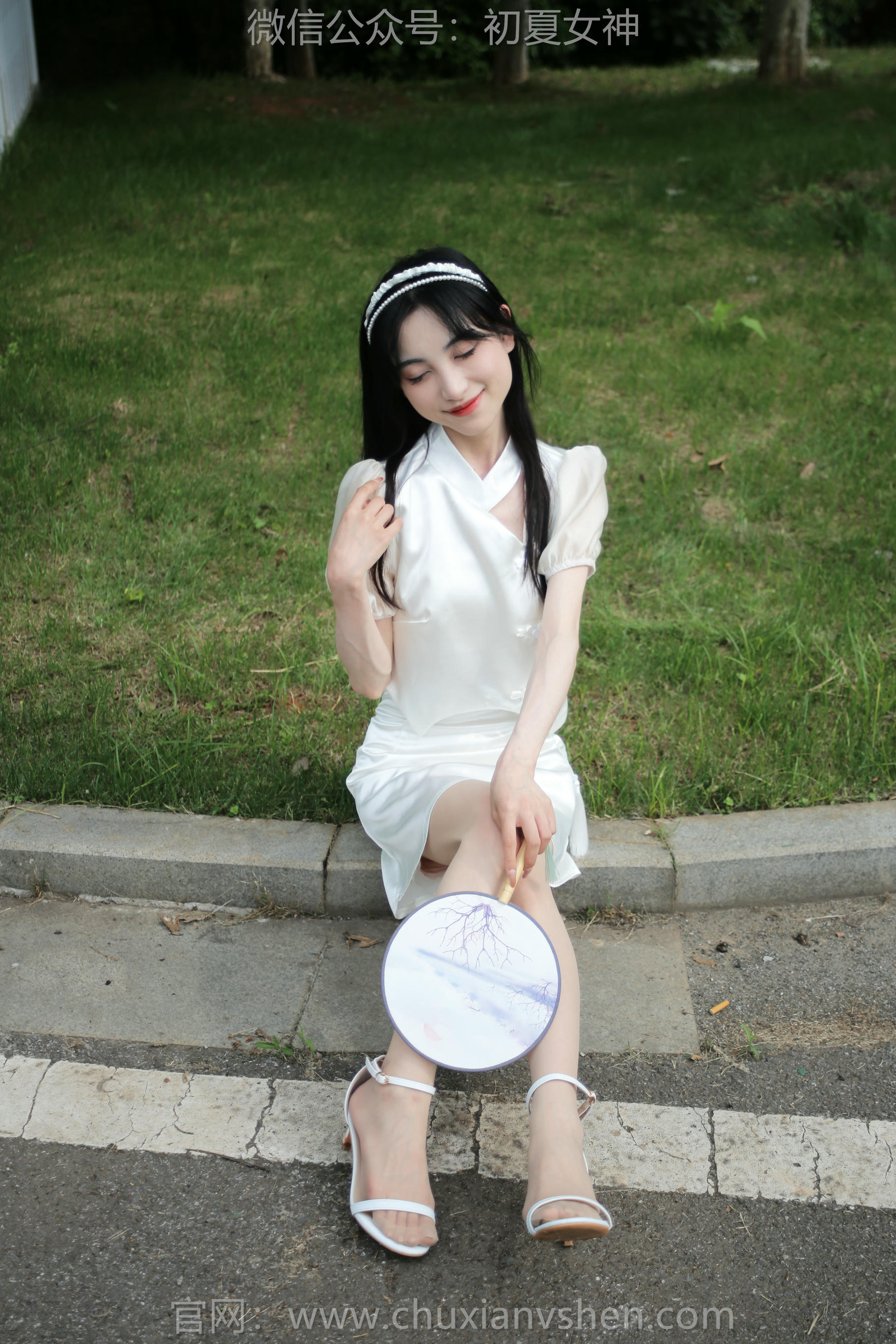 初夏女神 NO.186 柒柒 柔情似水 [110P1V-4.11GB]_第4集